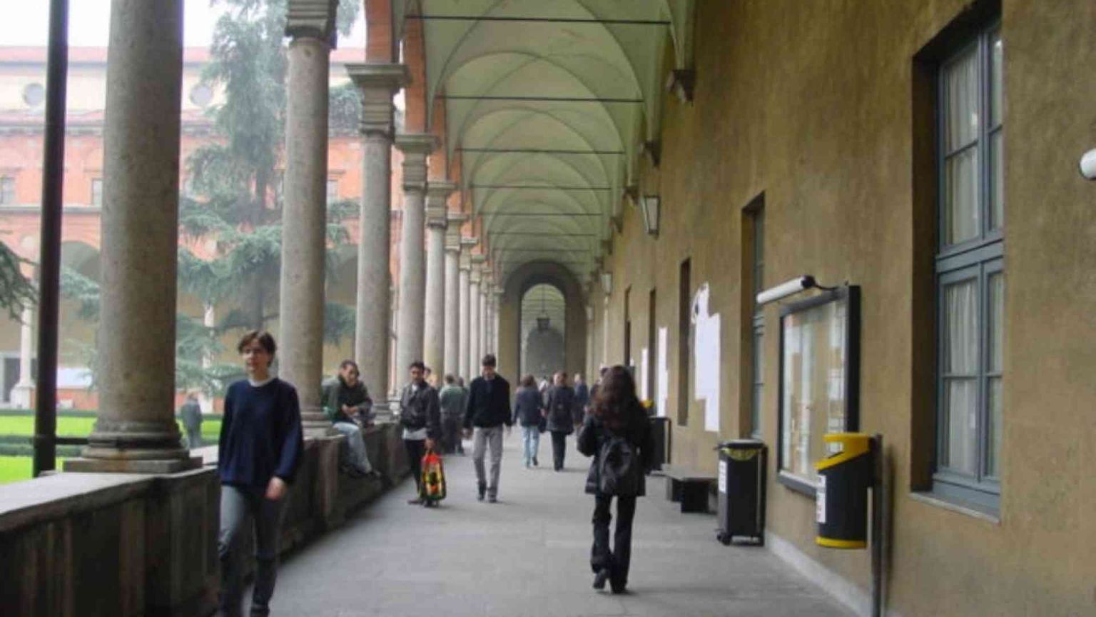 Il messaggio Cei per l'ateneo «con cuore di donna»
