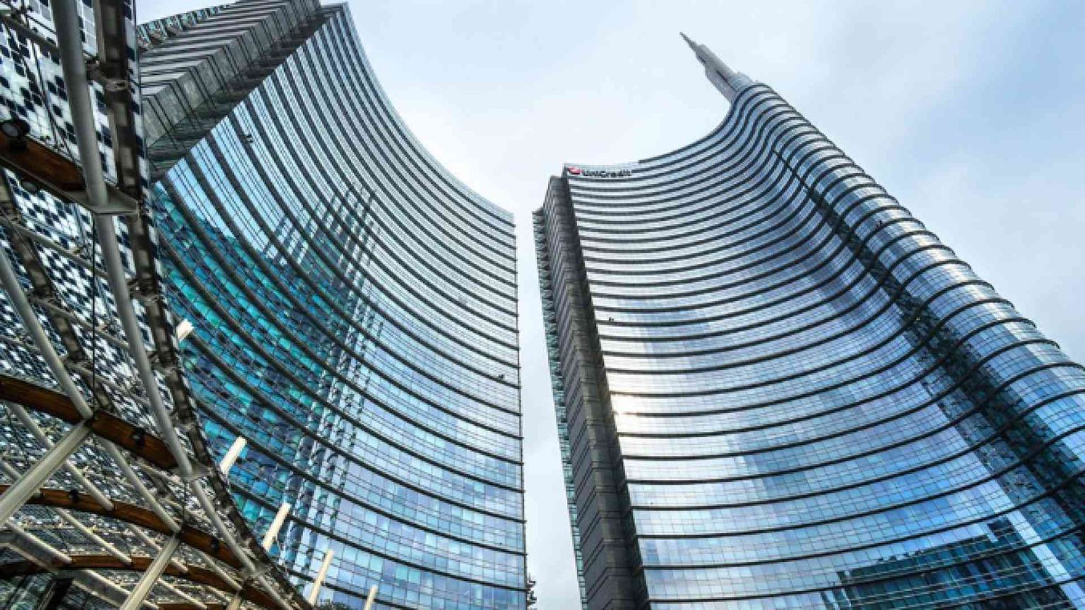 Voci di un'Opa di UniCredit su Banco Bpm