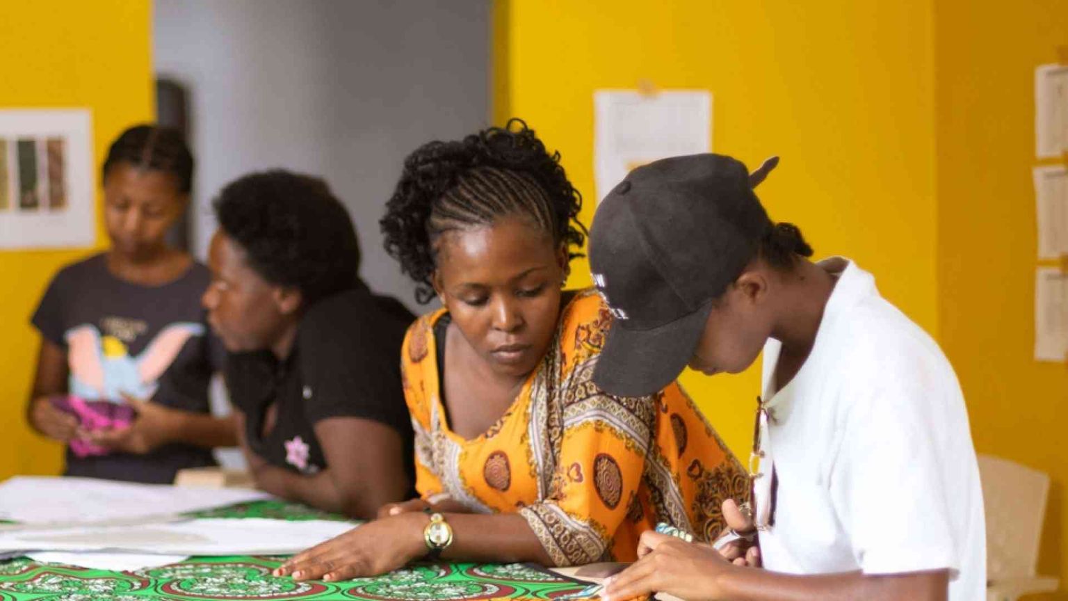 Così la passerella di Endelea unisce Milano e Dar es Salaam