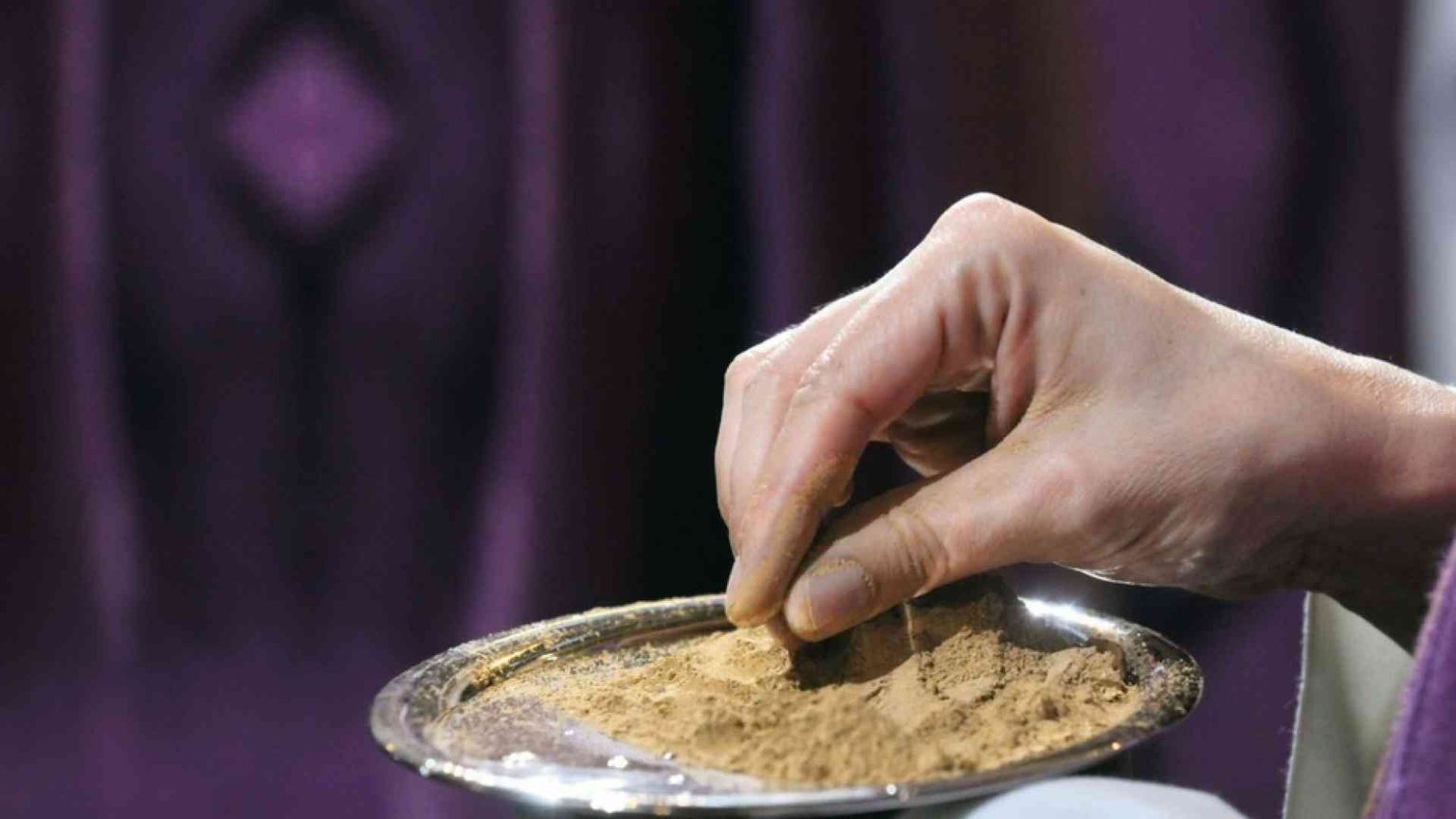 Il Papa: non stanchiamoci di fare il bene