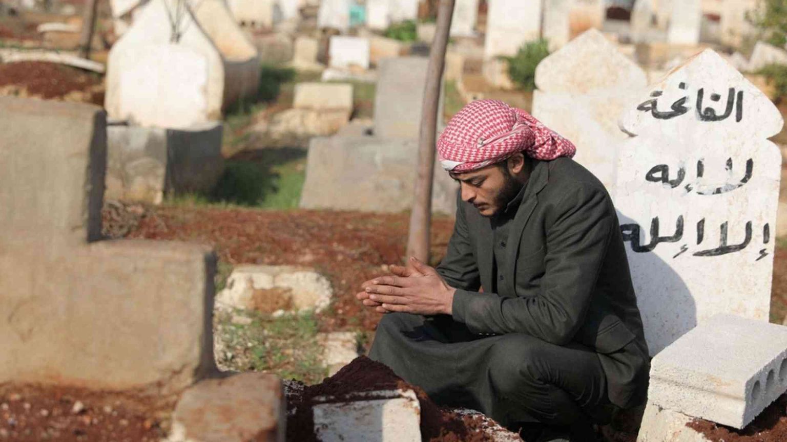 Oscurata dall'Ucraina, la strage in Siria prosegue: almeno 333 morti in un mese