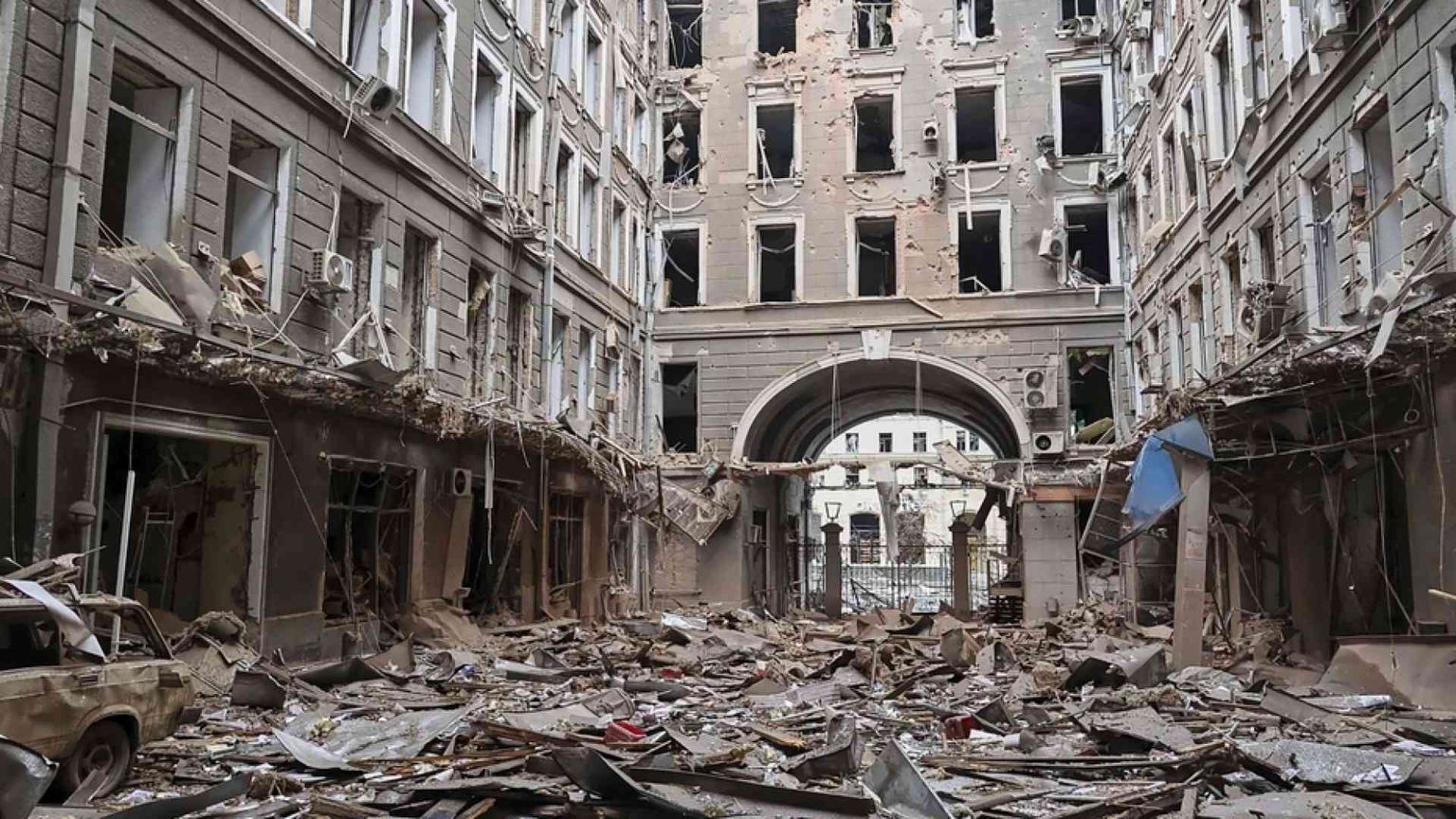 Kharkiv, la nuova Sarajevo: «Pioggia di missili, viviamo nelle cantine»