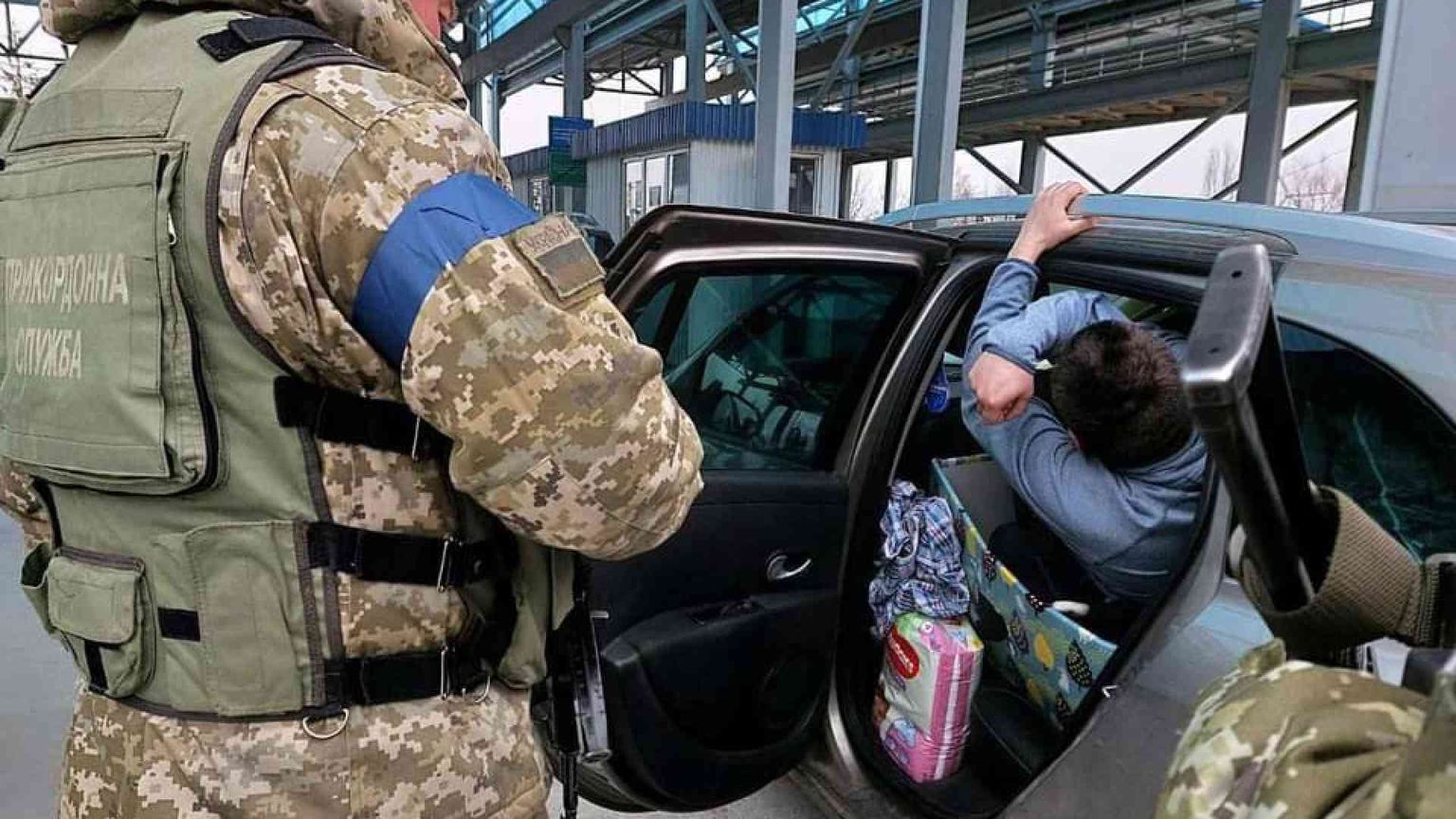 Quei papà "disertori" costretti ad arruolarsi. "Non voglio uccidere"