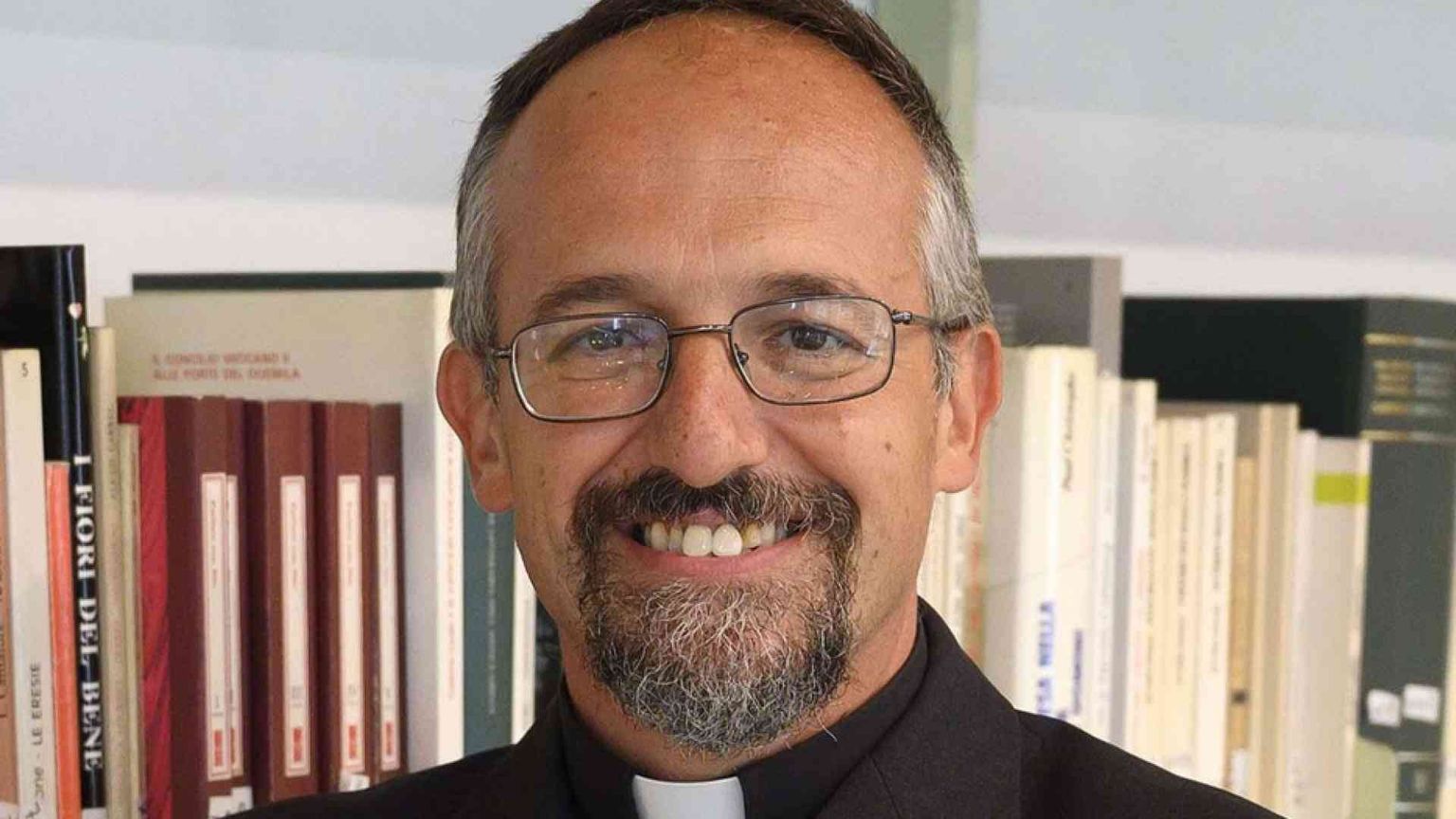 La realtà della guerra nell'era digitale e il bene di affidarsi a Maria