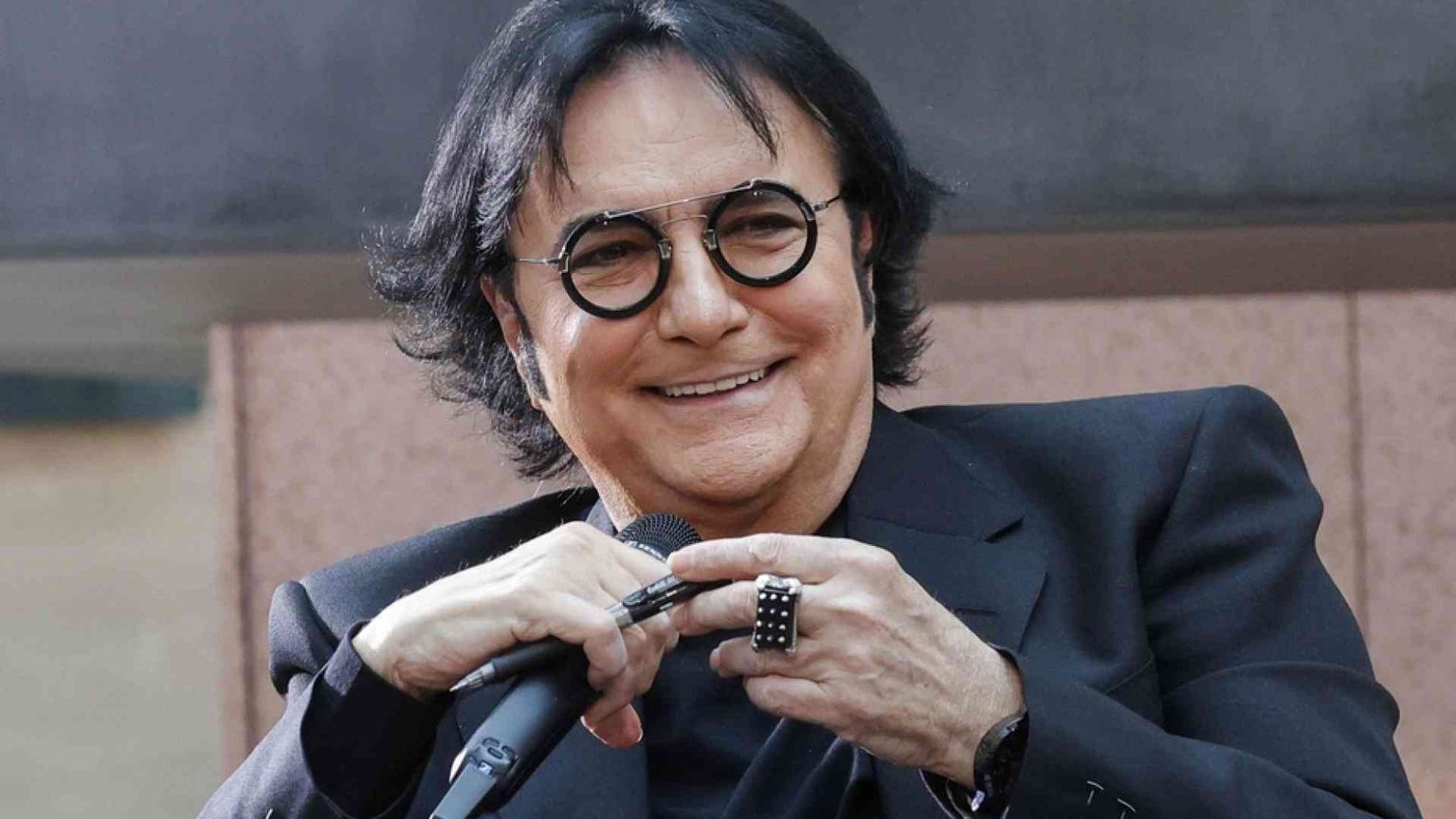 Renato Zero: «Il mio credo è una prova di coraggio»