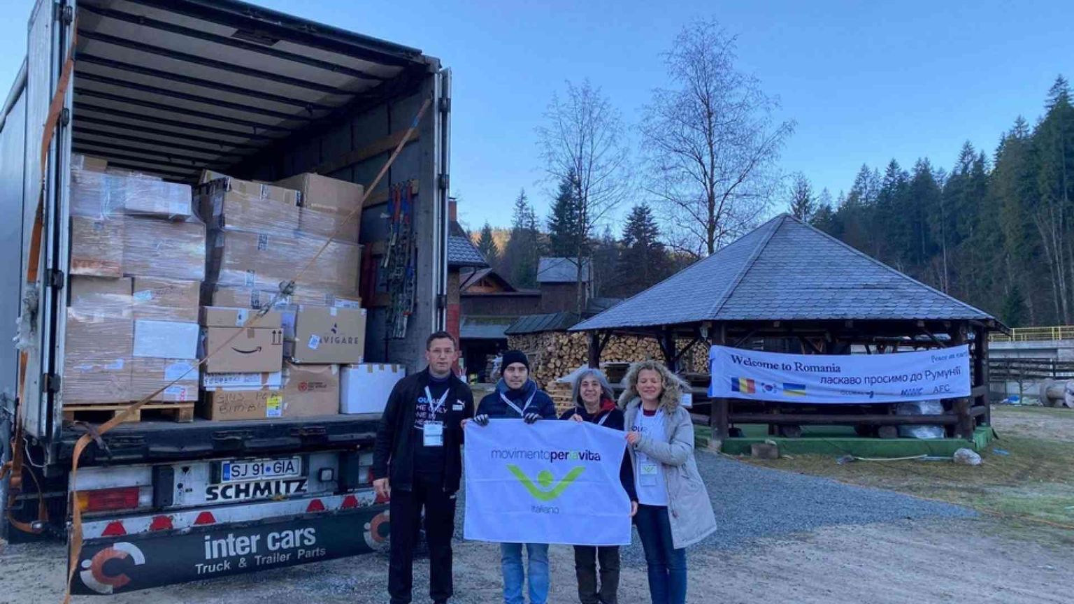 Un «Centro aiuto alla Vita» viaggiante e un tir di aiuti per le mamme profughe