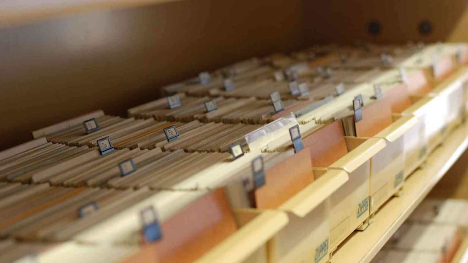 Nella Ddr la poesia come arma puntata a Ovest