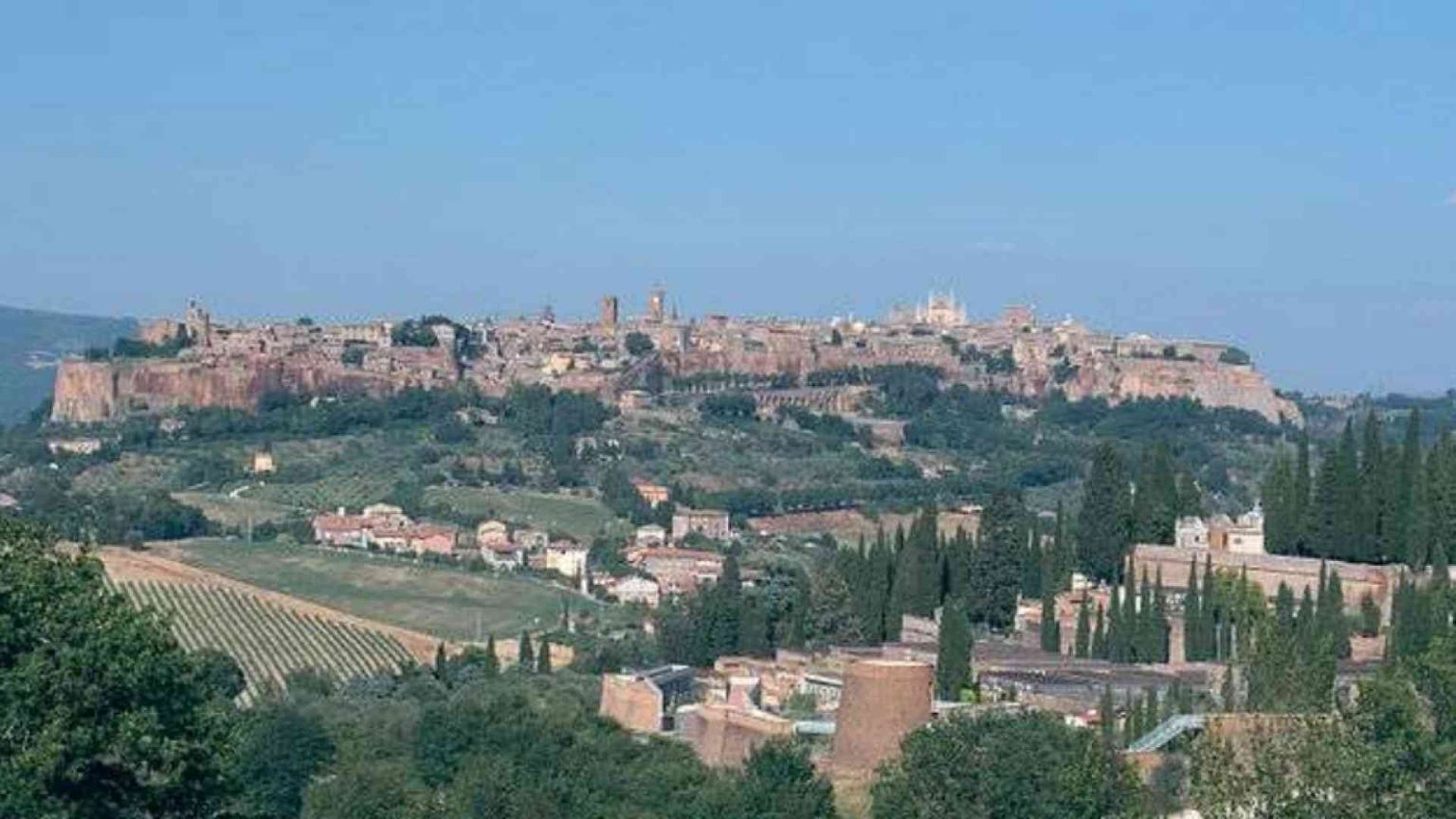 Elogio della gentilezza: e Orvieto istituisce un assessorato ad hoc