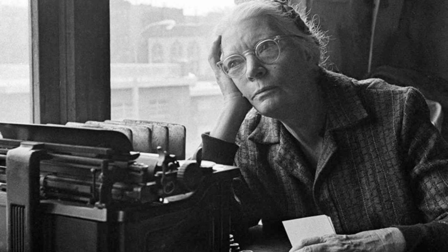 Dorothy Day sulle barricate della povertà condivisa