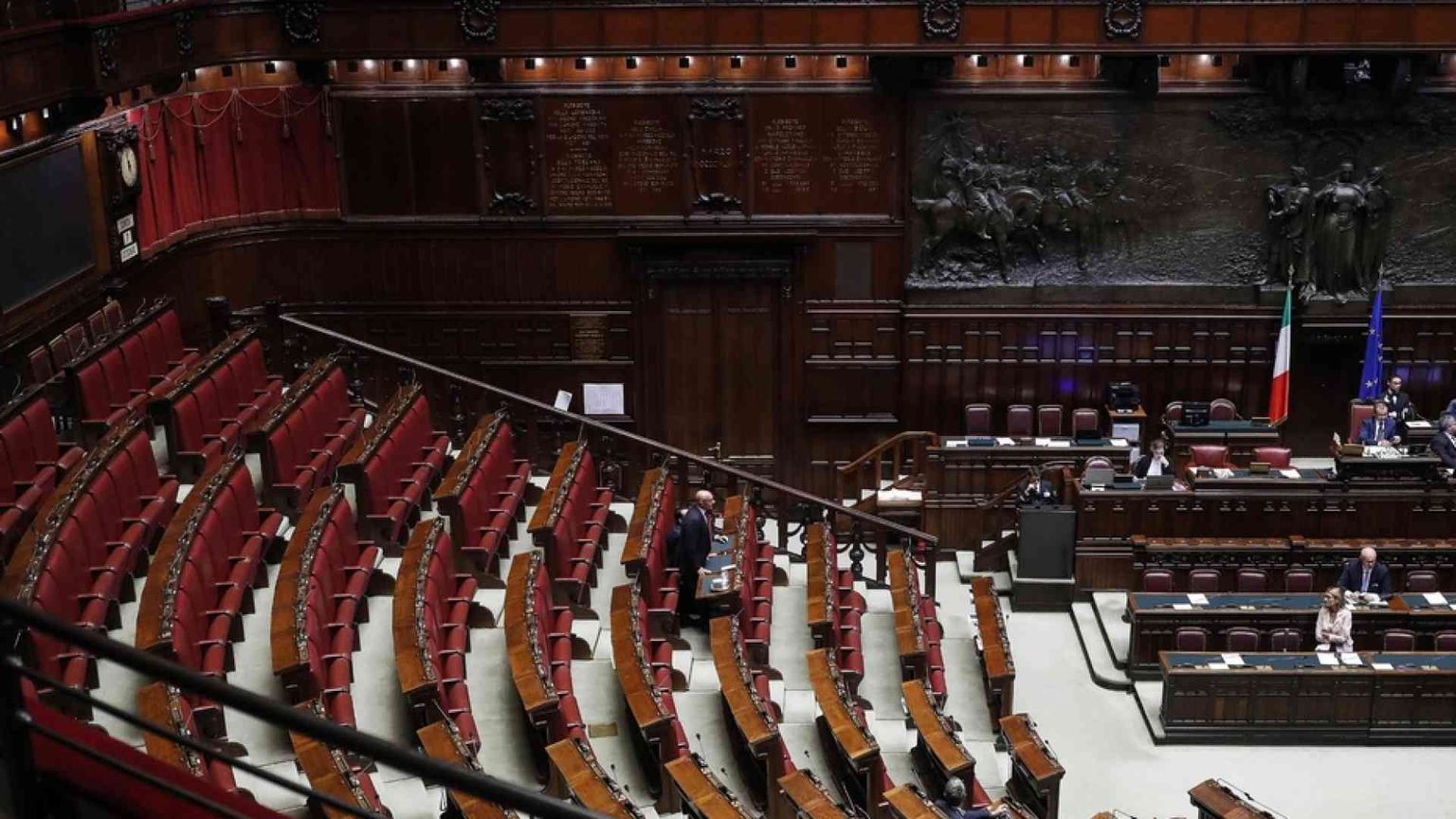 La crisi dei partiti incomincia da letture parziali della società