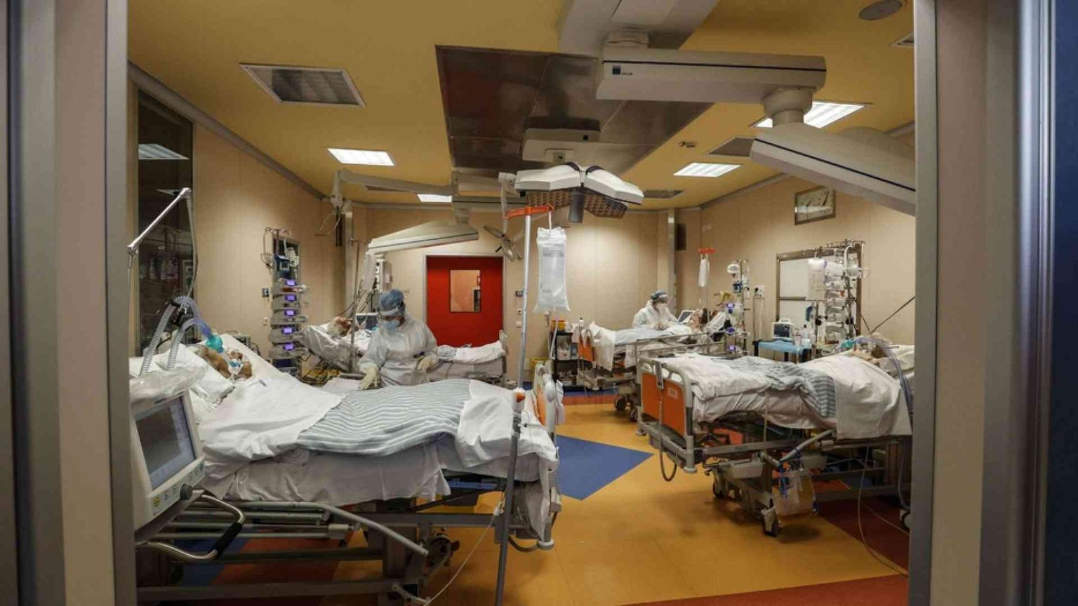 Oms: la pandemia frena a livello globale ma i morti sono più di quelli ufficiali