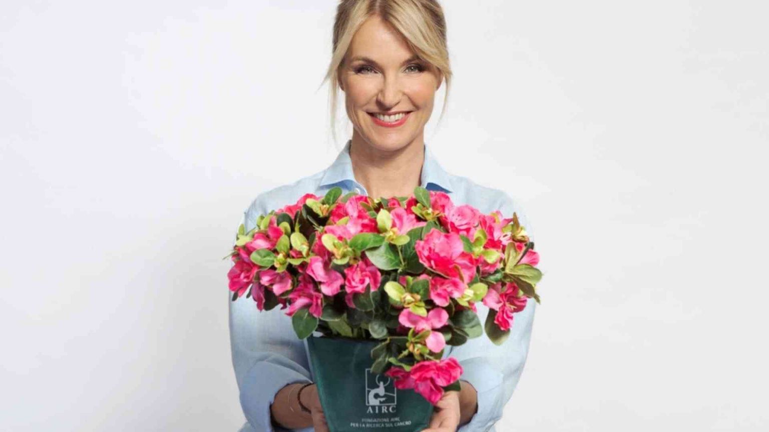 Tumori femminili, 182mila nuovi casi nel 2021. Domenica 8 le Azalee della ricerca