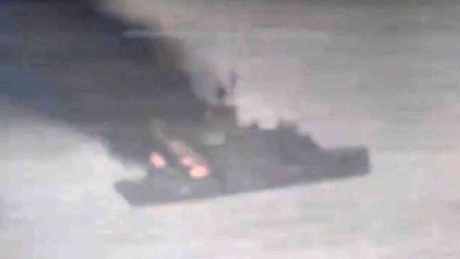 In fiamme fregata russa sul Mar Nero. Kiev: siamo stati noi