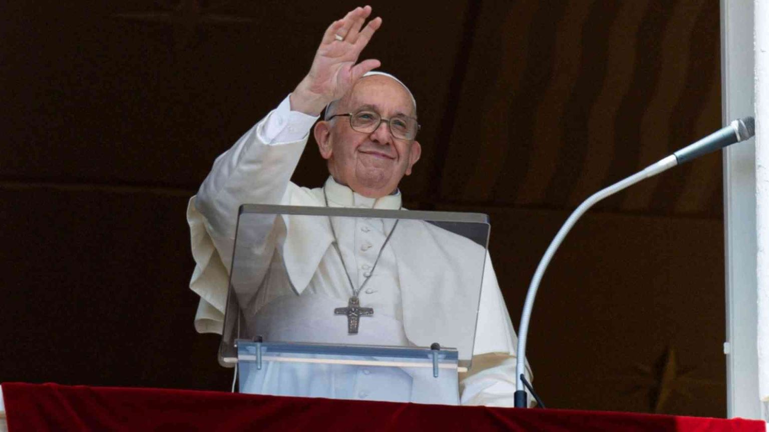 Il Papa: invocare la pace per i responsabili delle Nazioni