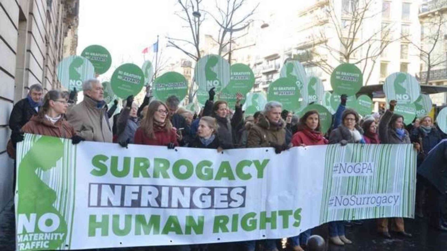 Ucraina-Francia: ora la madre surrogata partorisce a domicilio