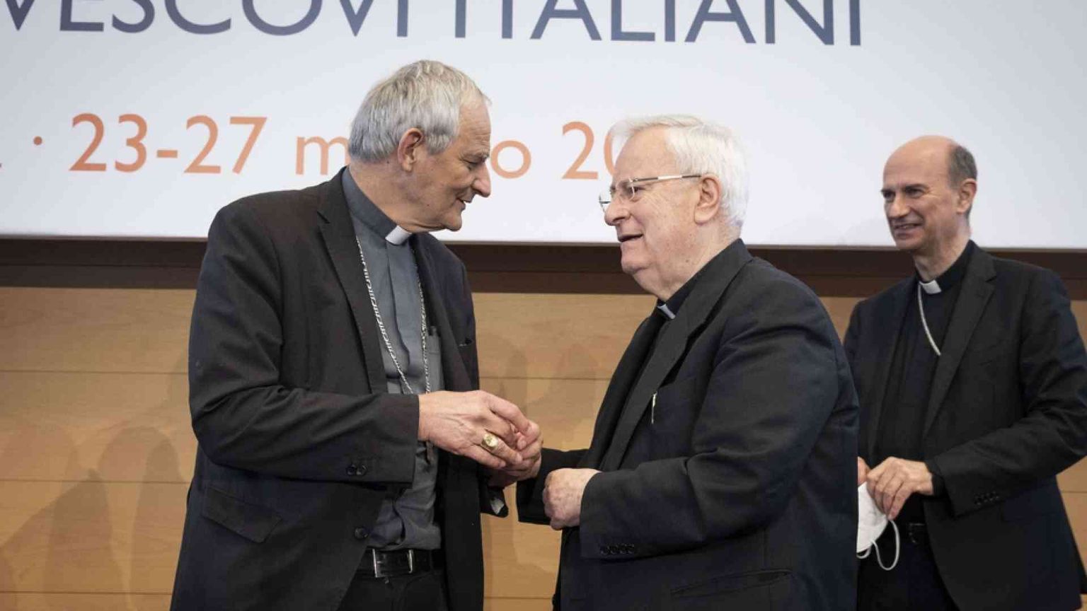 Il cardinale Bassetti è diventato arcivescovo emerito. «Sono sereno»