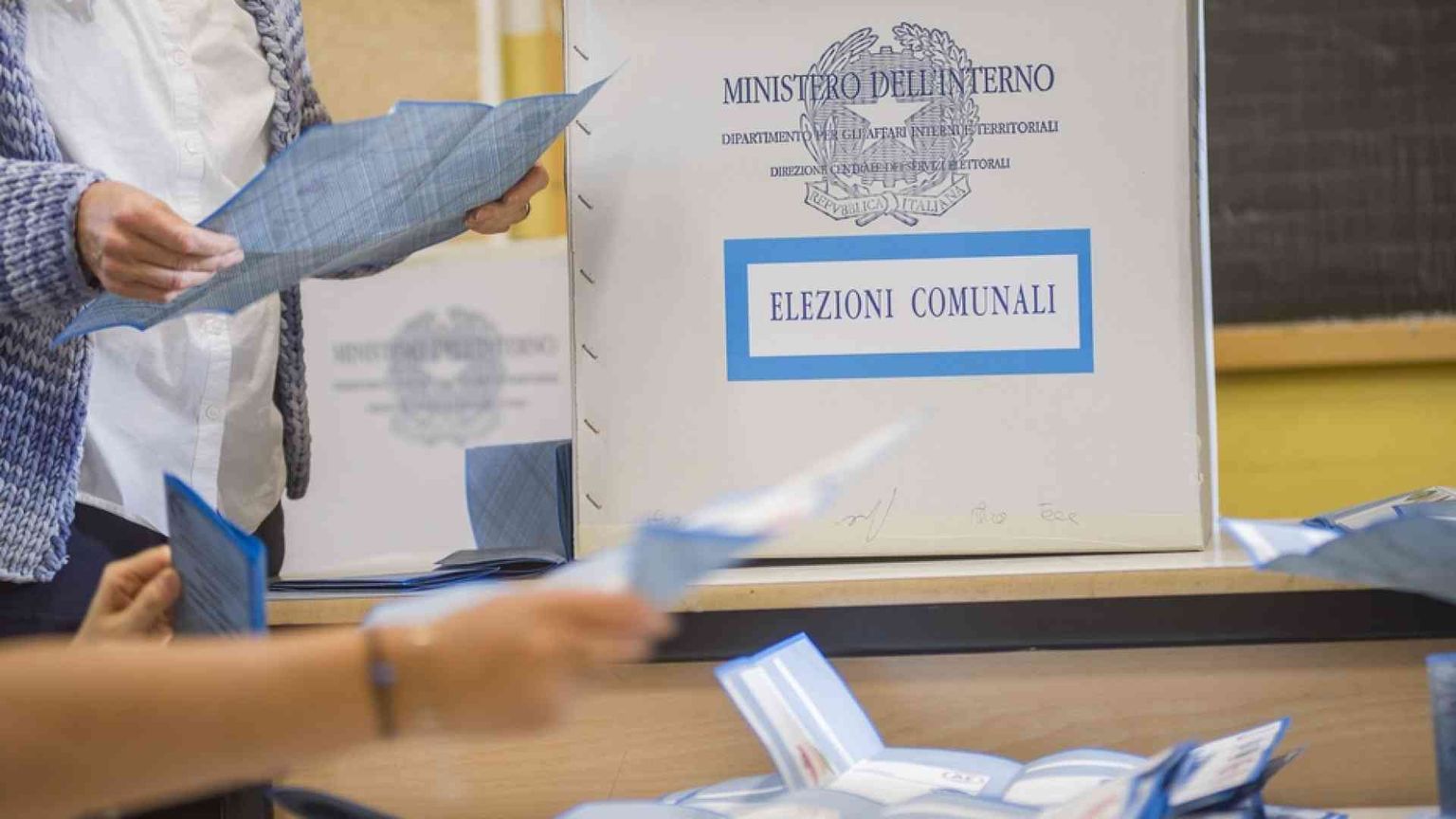 Alle urne per scegliere 971 sindaci. I comuni e le cose da sapere