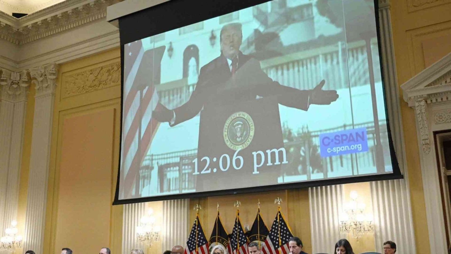 L'inchiesta «inchioda» Trump: «L'assalto a Washington fu un colpo di Stato»