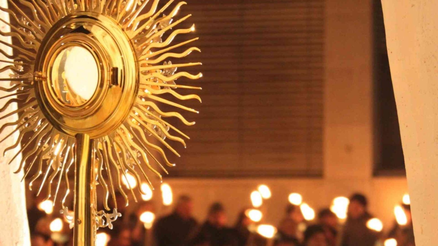 Le Messe in diretta tv e social di sabato 18 e domenica 19 giugno 2022