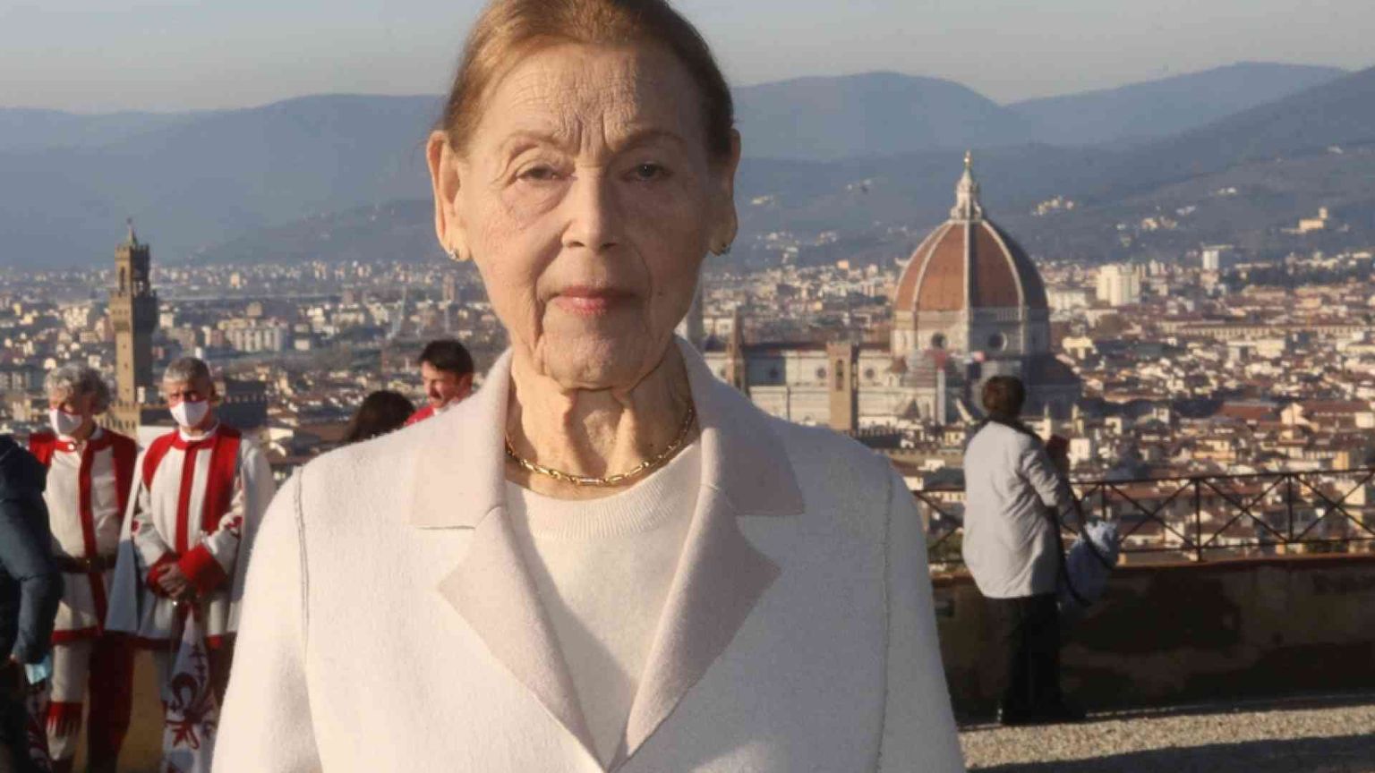 Edith Bruck: «Beatrice oggi sarebbe una leader»