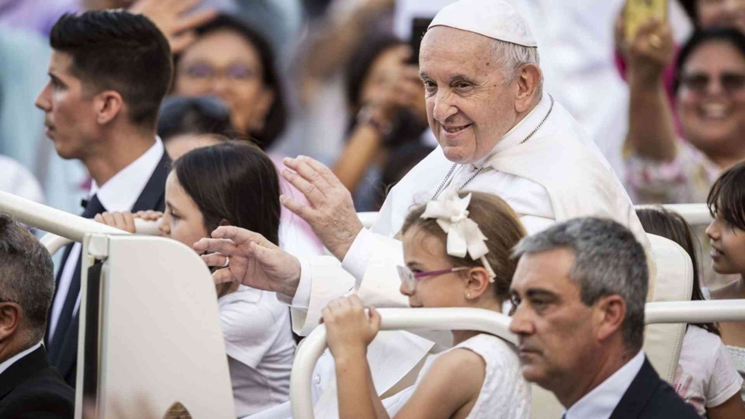 Papa Francesco: «La famiglia è scuola di libertà»