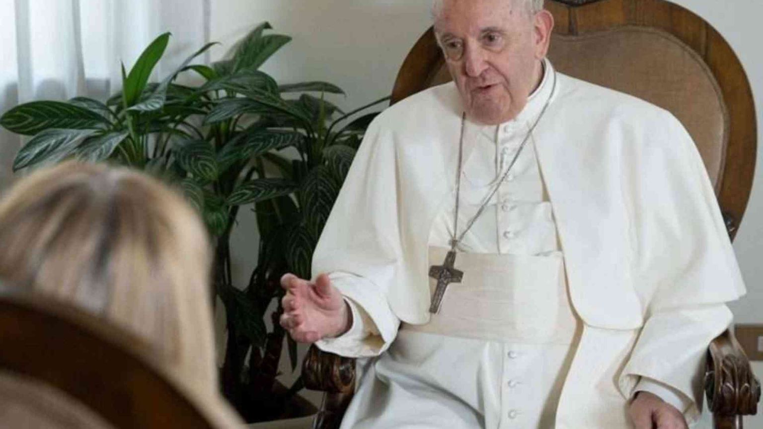 Papa Francesco: nel tempo sono diventato più buono. Decide Lui quanto resto