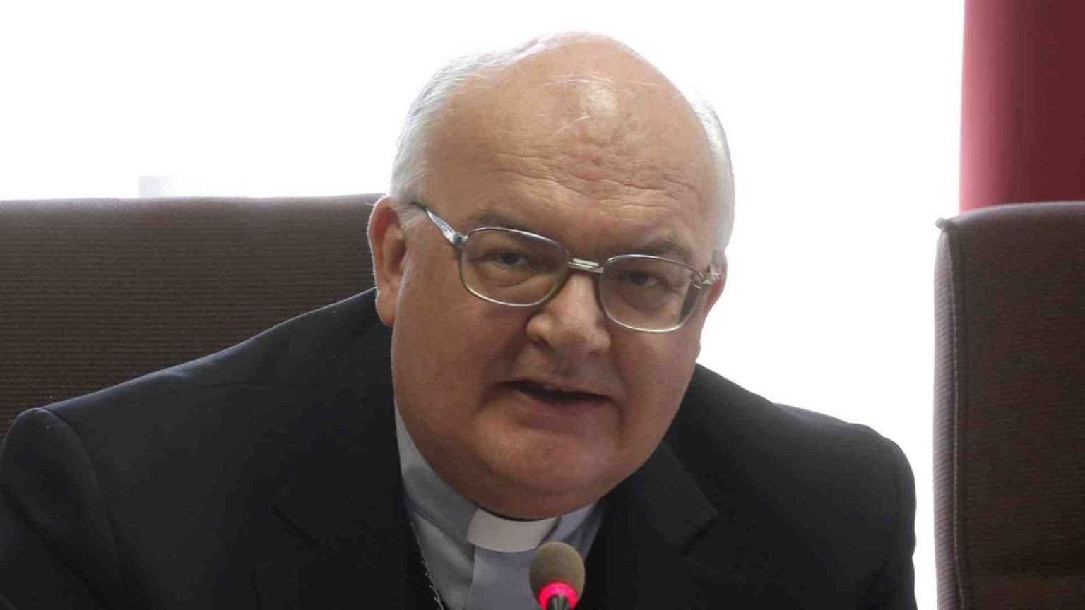 Mons. Perego: preghiere per la pioggia, Dio soccorre la vita dell'uomo