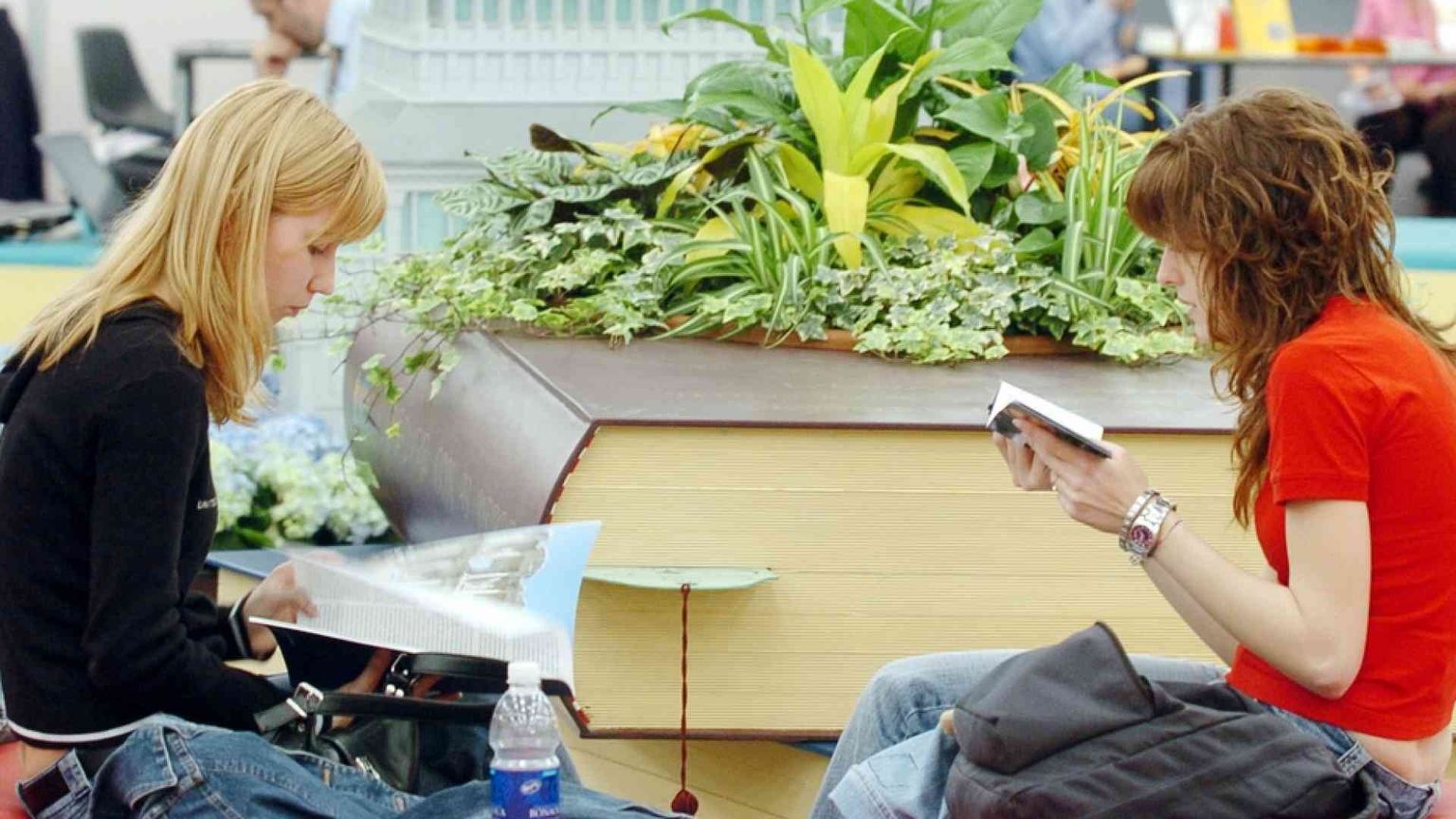 I libri da mettere in valigia: consigli per ragazzi di 14-15 anni