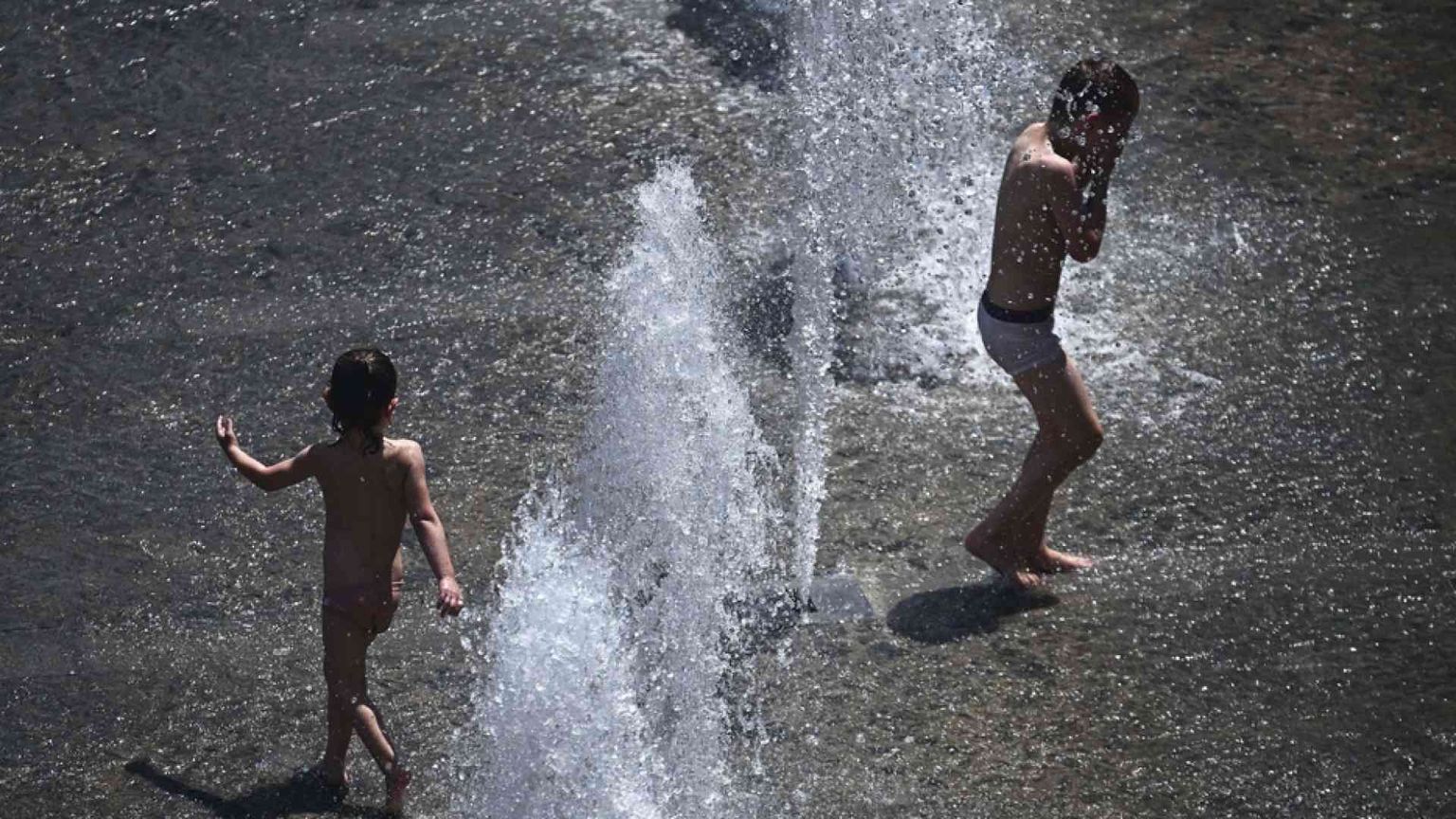 «Non è con l'imposizione di divieti che si forma la personalità dei bimbi»