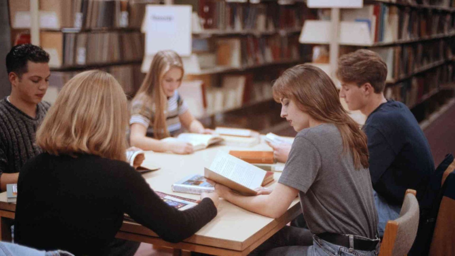 Guerre culturali Usa: via i libri invisi a conservatori e liberal