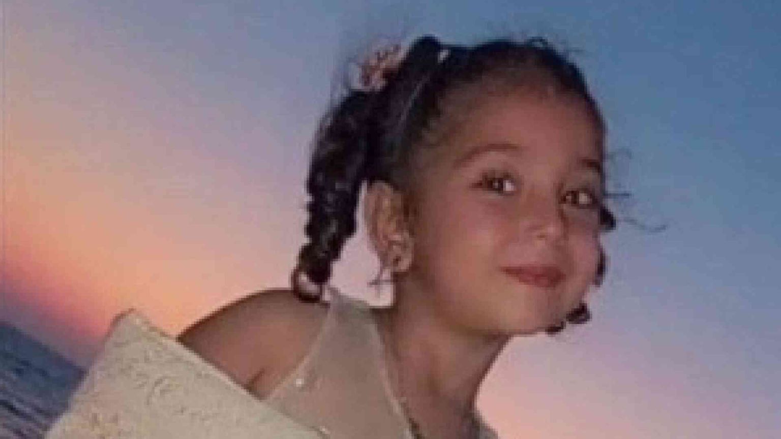 Quattro bimbi e tre donne morti di stenti in mare. "Nessuno li soccorre"