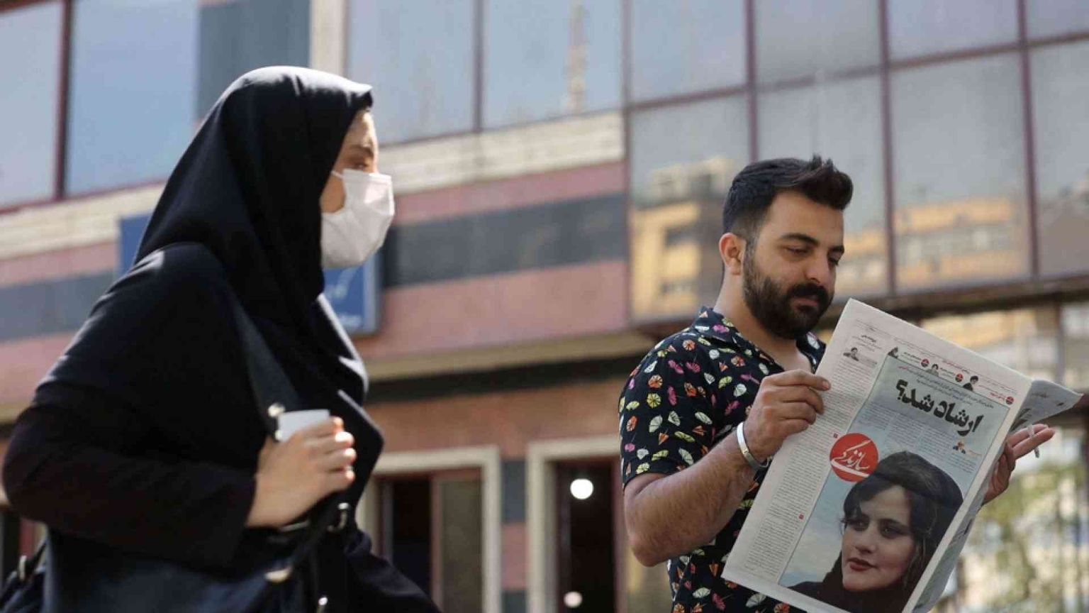 Proteste per la morte di Mahsa Amini, anche la Casa Bianca chiede giustizia