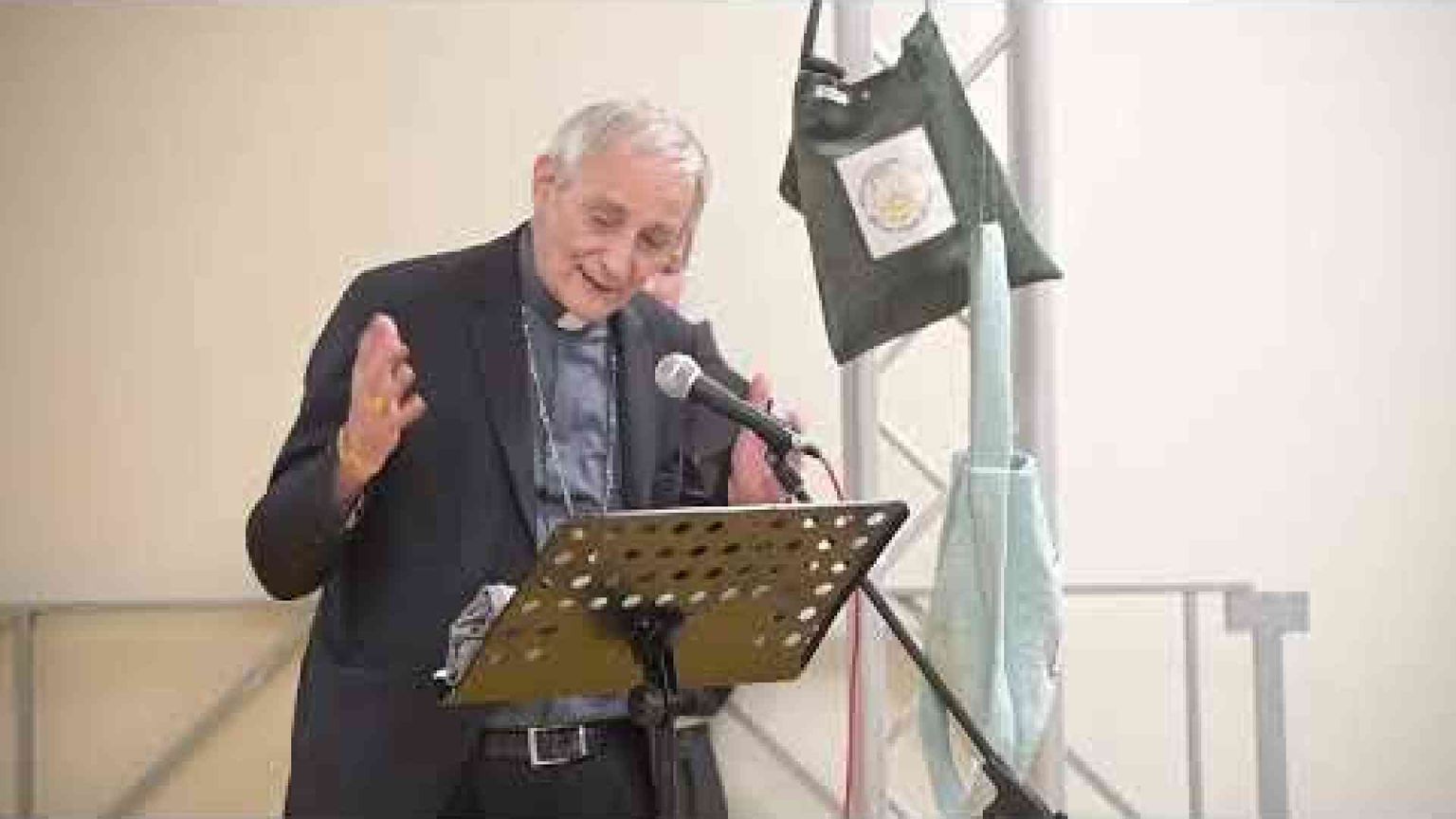 Il cardinale Zuppi in visita al carcere di Matera / VIDEO