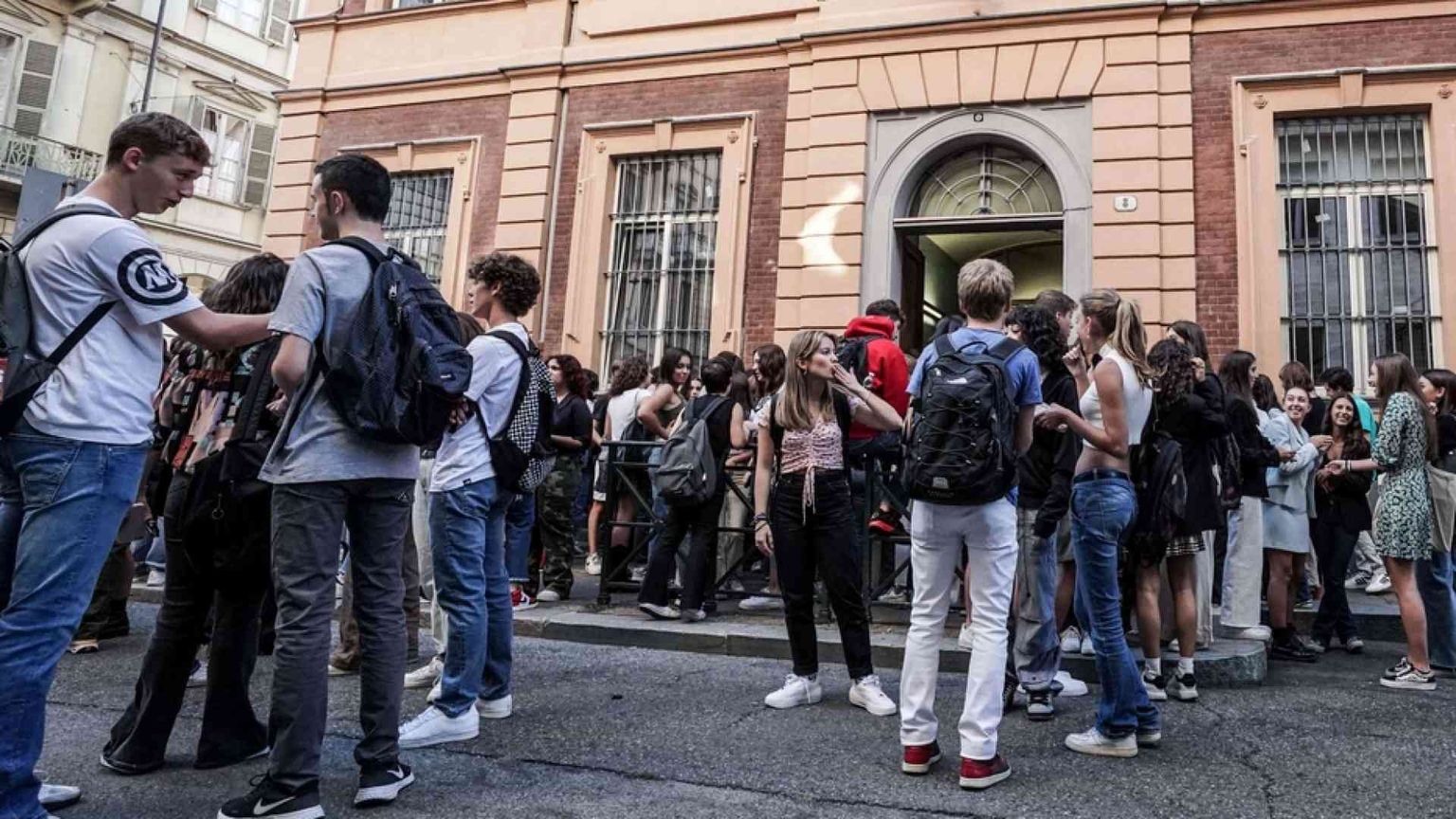 «L'algoritmo non funziona». Prof precari assegnati a caso