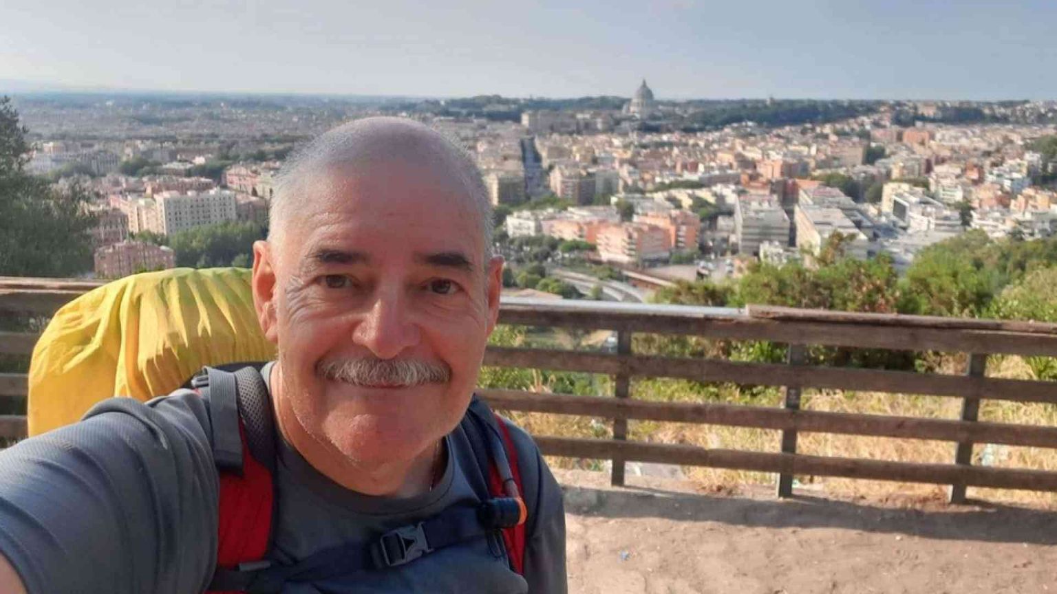 Paolo Molon e la sua storia di pellegrino sotto la luna