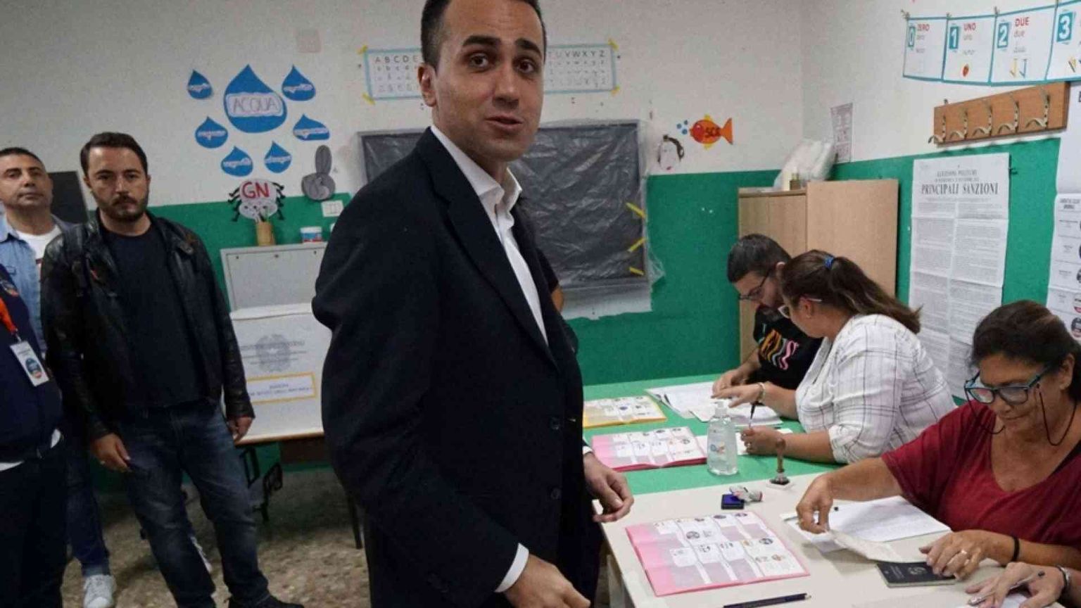 Da Di Maio a Bonino: ecco i primi esclusi eccellenti