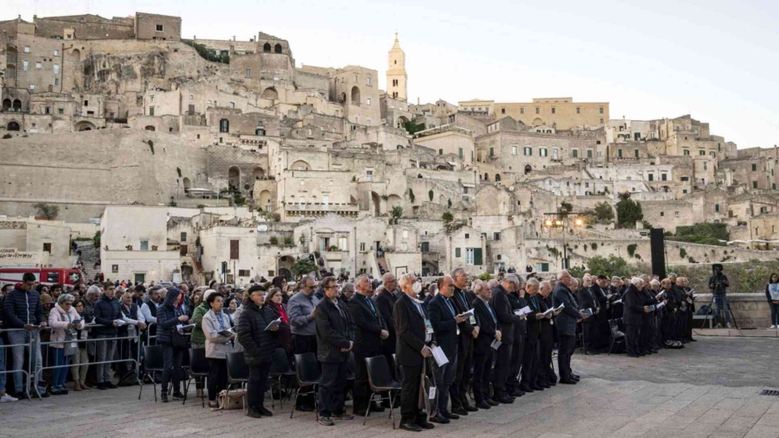 Caiazzo: il Congresso eucaristico ci restituisce al gusto della vita