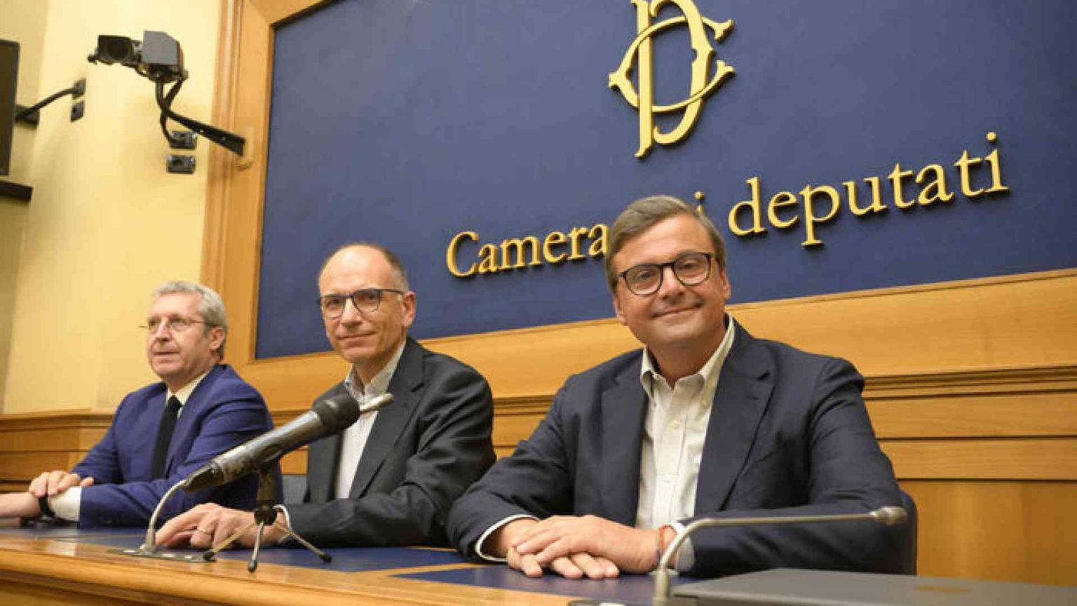 Con la rottura del patto Letta-Calenda «consegnata» la maggioranza al Senato