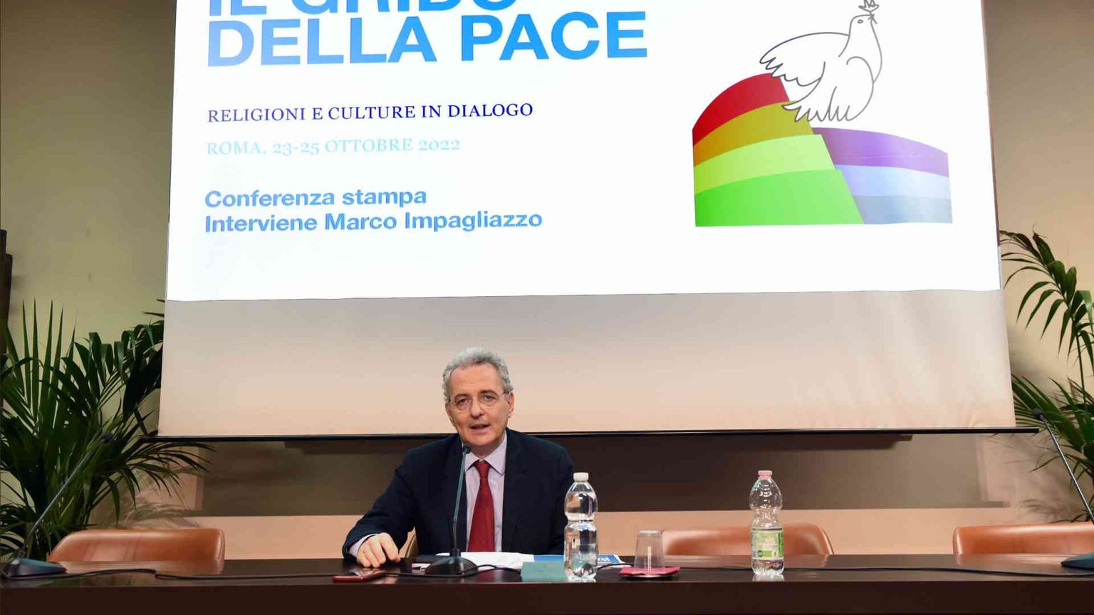 Il Papa al Colosseo il 25 con Sant'Egidio. A novembre la manifestazione