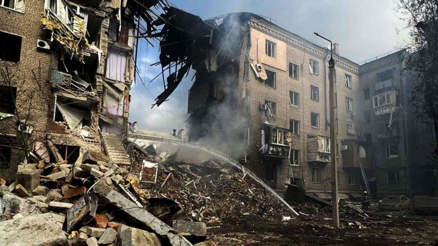 Mosca non ha gli arsenali vuoti: altri 3.000 missili di precisione