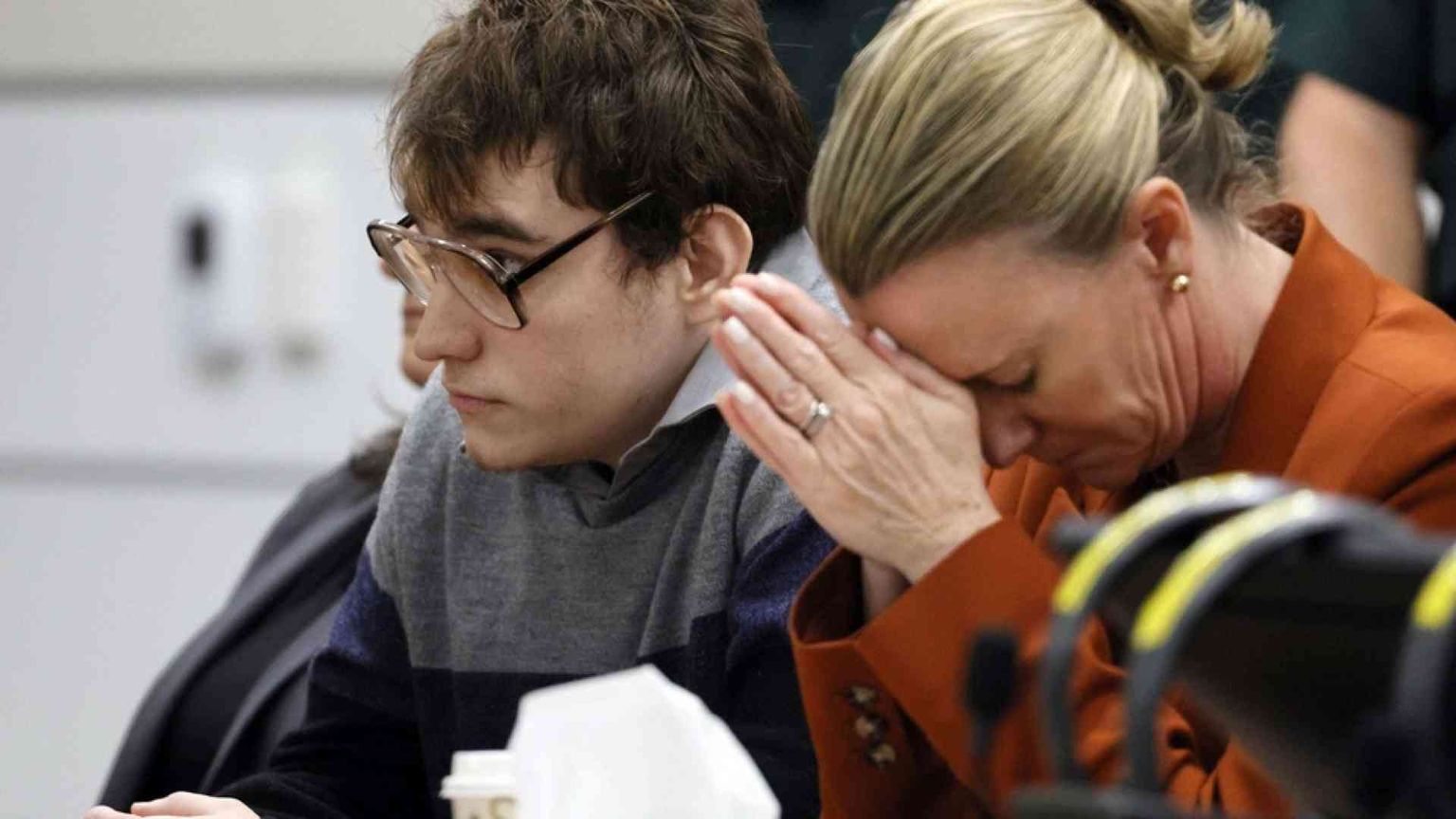 Ergastolo (e non pena di morte) per il killer della scuola di Parkland