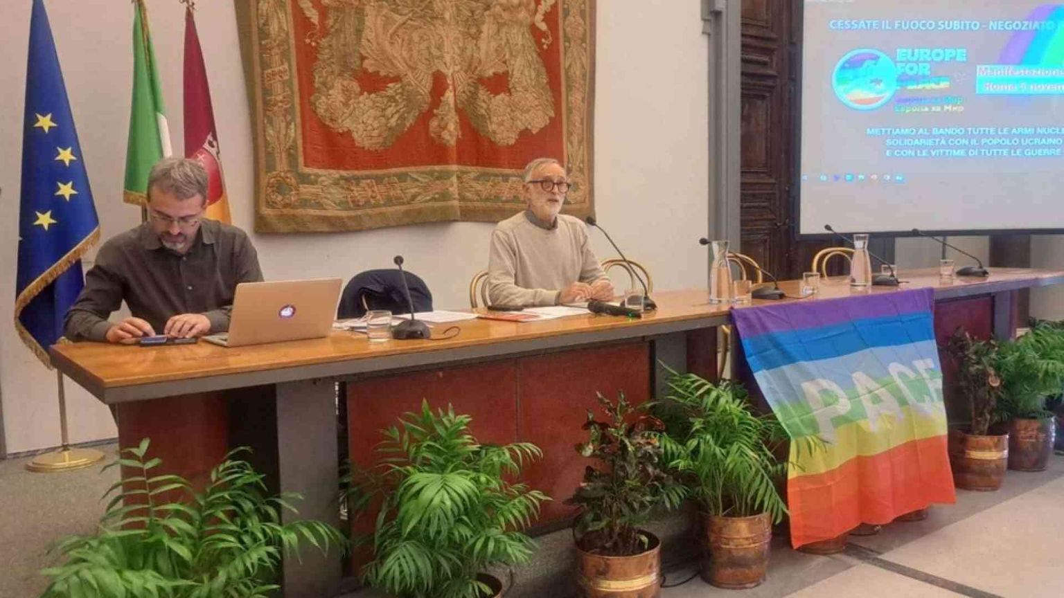 «Manifestazione di popolo per il cessate il fuoco, subito negoziati»