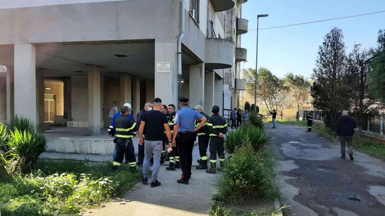 Rogo in un appartamento a Catanzaro: morti tre giovani fratelli