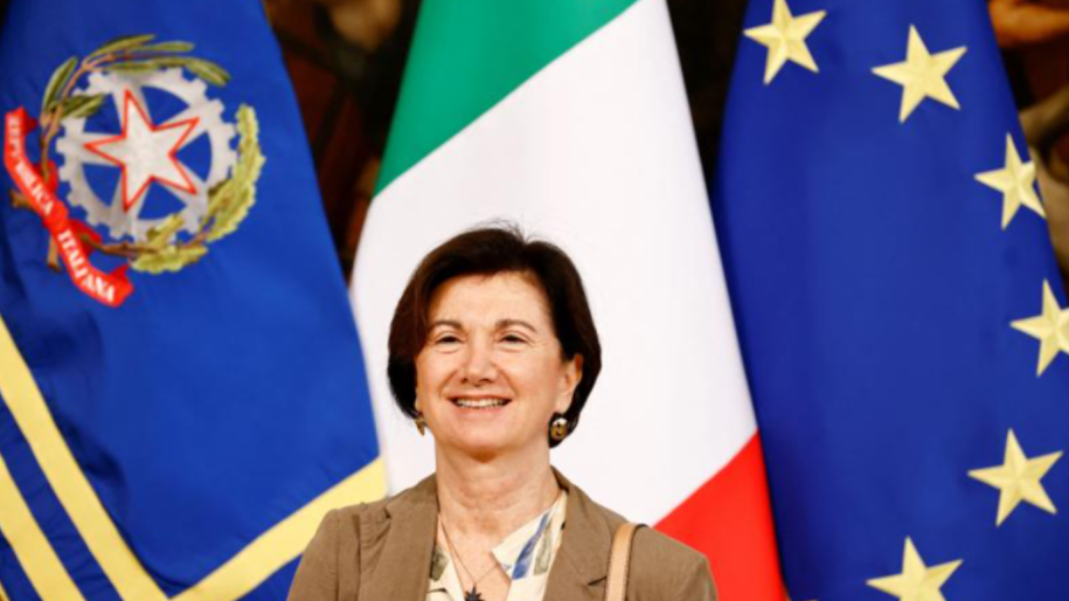 Roccella: lavorerò perché le donne siano libere di diventare madri