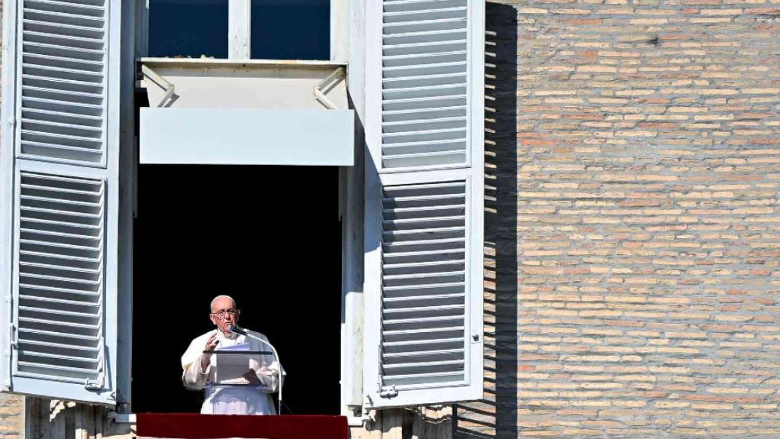 Francesco: la pace è possibile, non rassegniamoci alla guerra