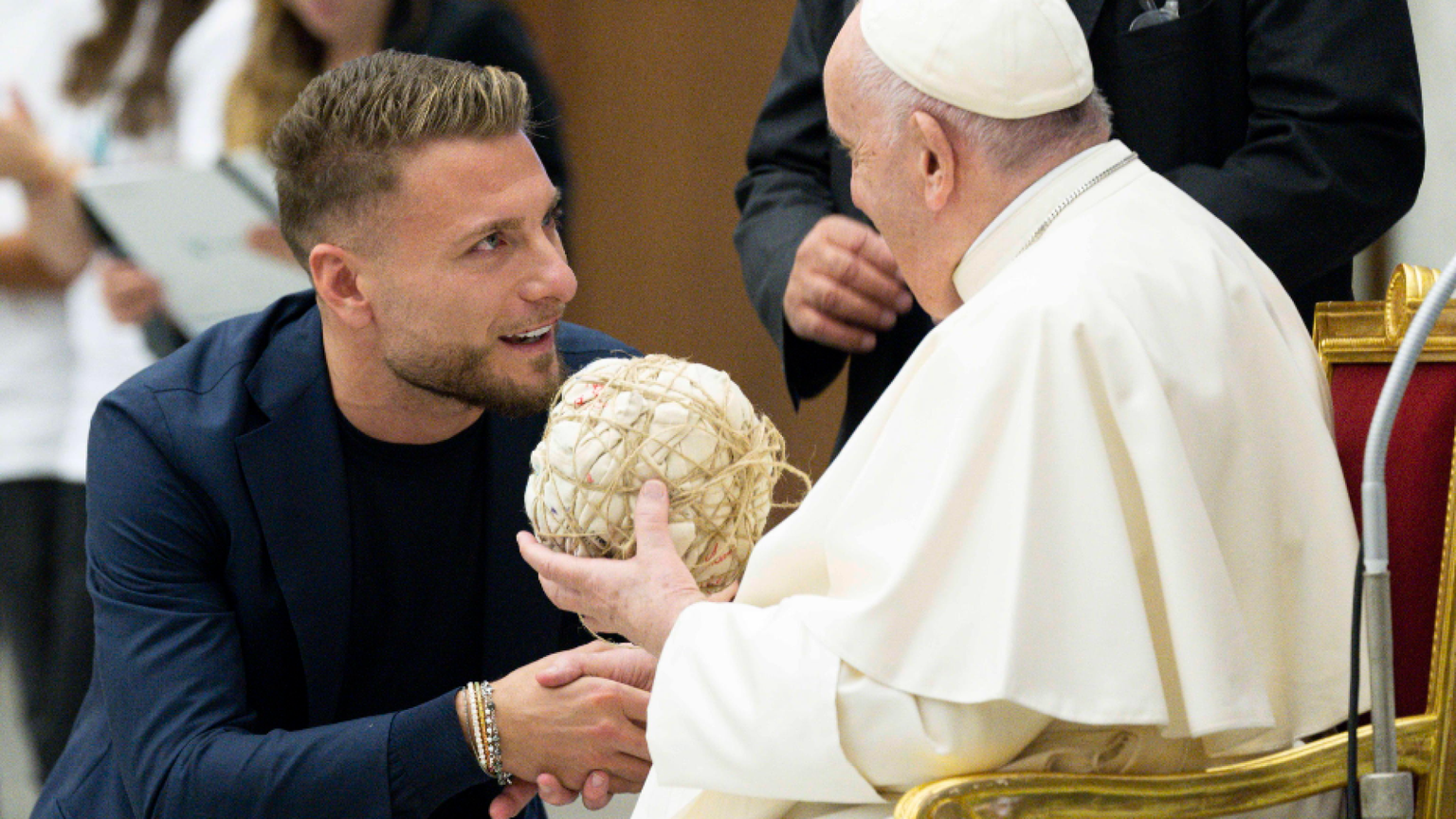 Il Papa: gettate semi di amicizia