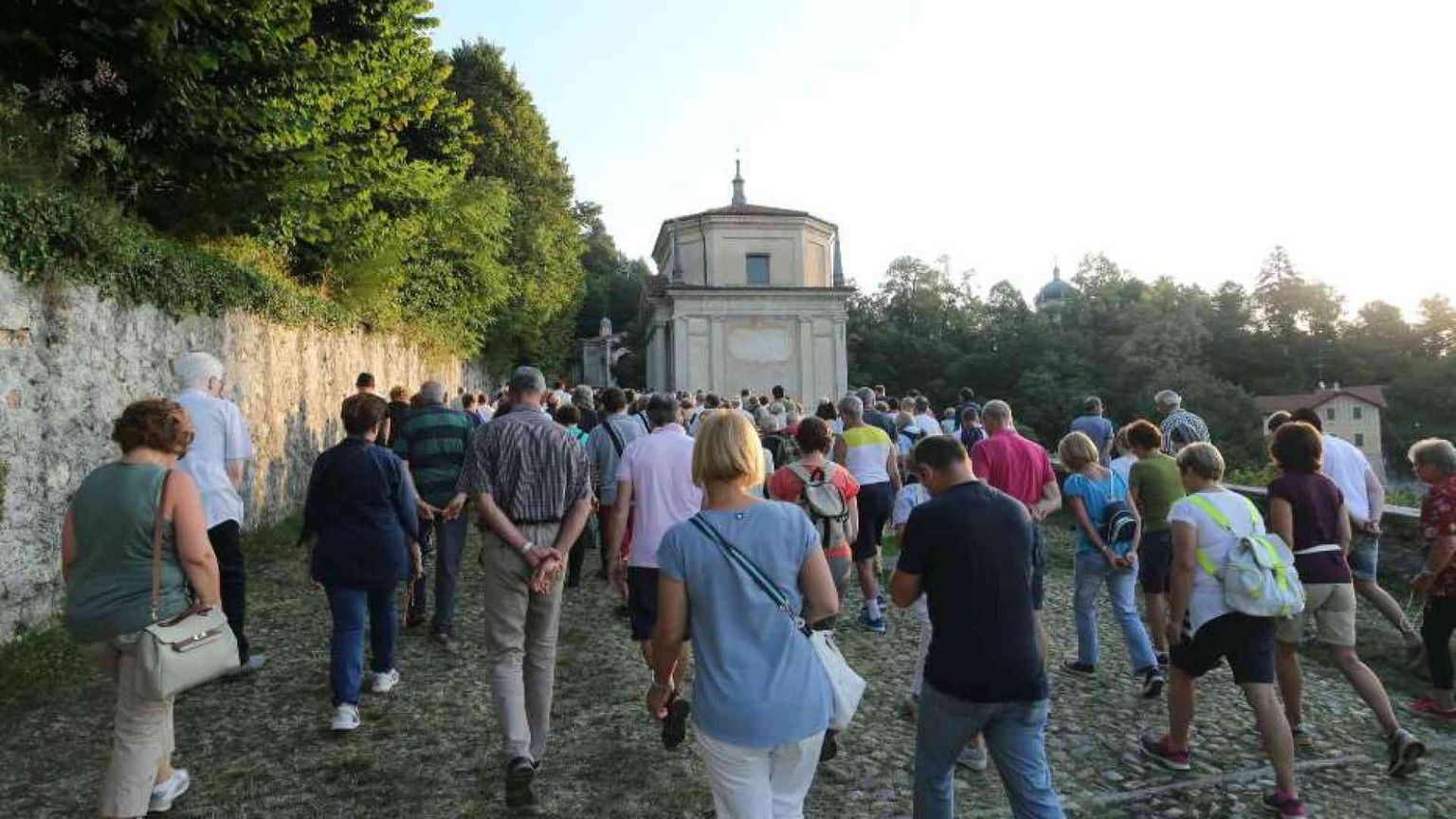 Il grande valore della pietà popolare, «esperienza di un popolo che cammina»