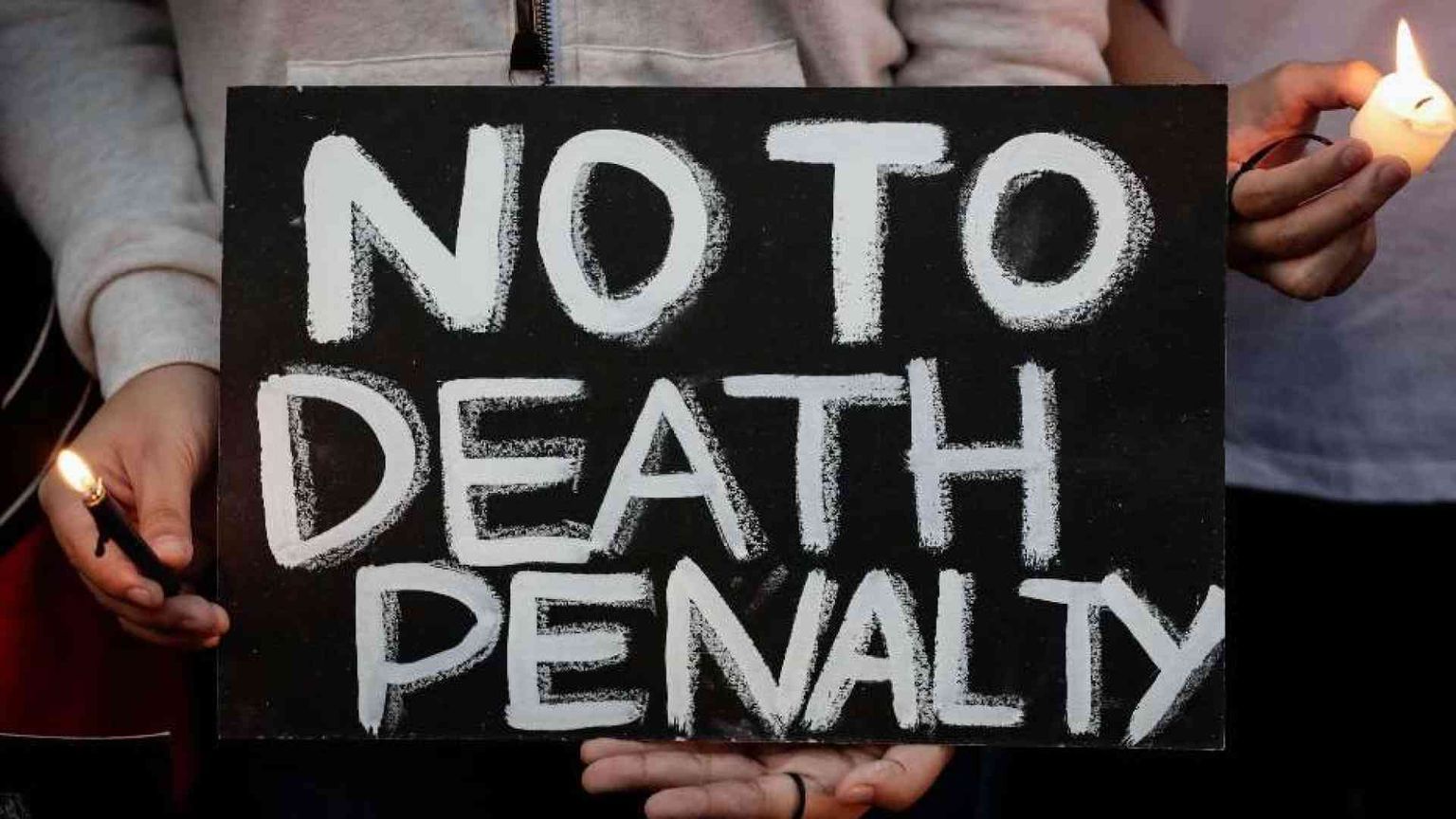 Fallite tre iniezioni letali, l’Alabama decide di sospendere il boia