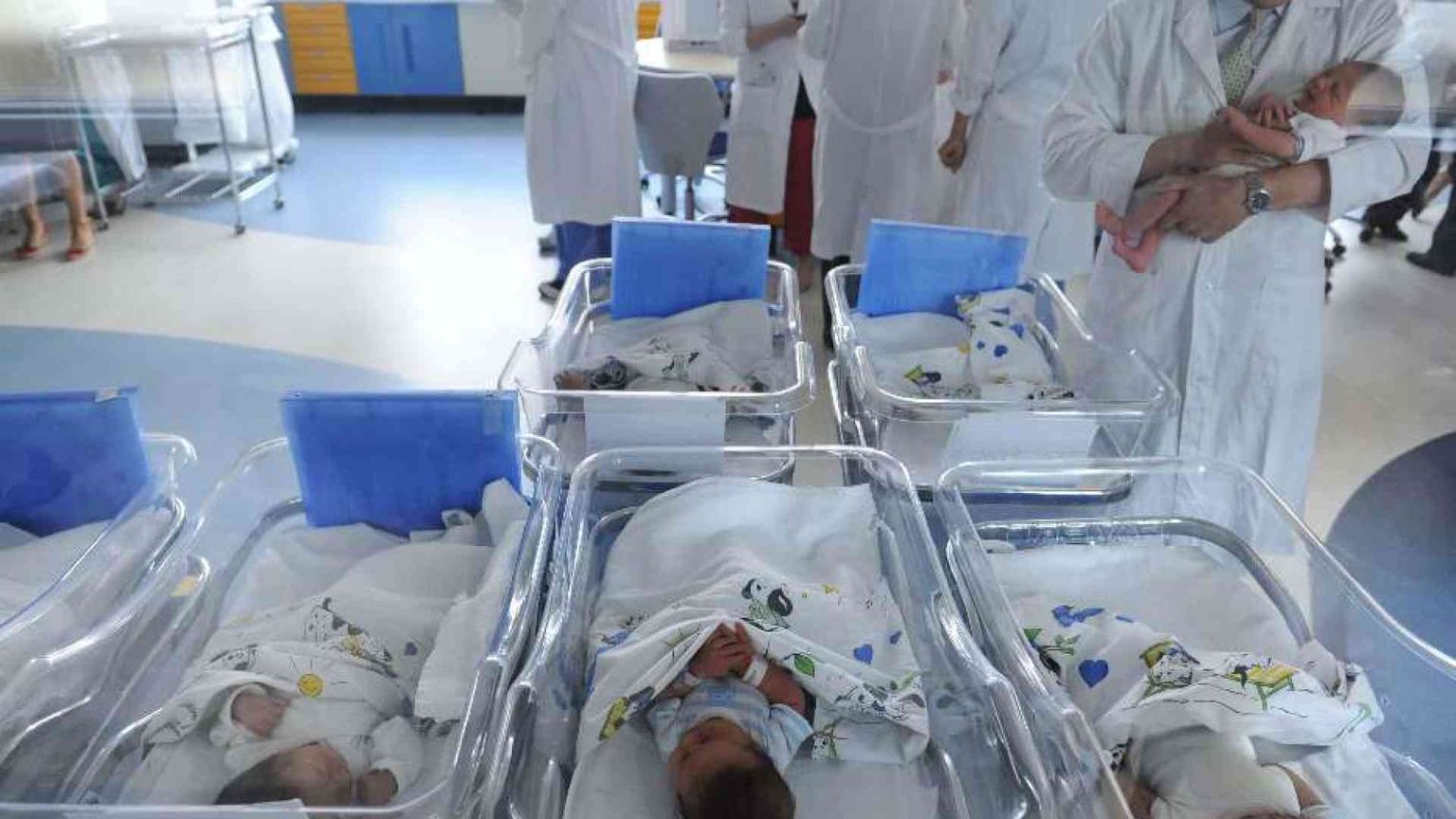 Aumenta l'Assegno unico, ecco di quanto e per chi. Fino a 1.000 euro in più