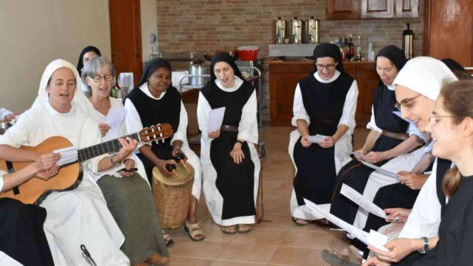 Monache di clausura ma collegate in Rete